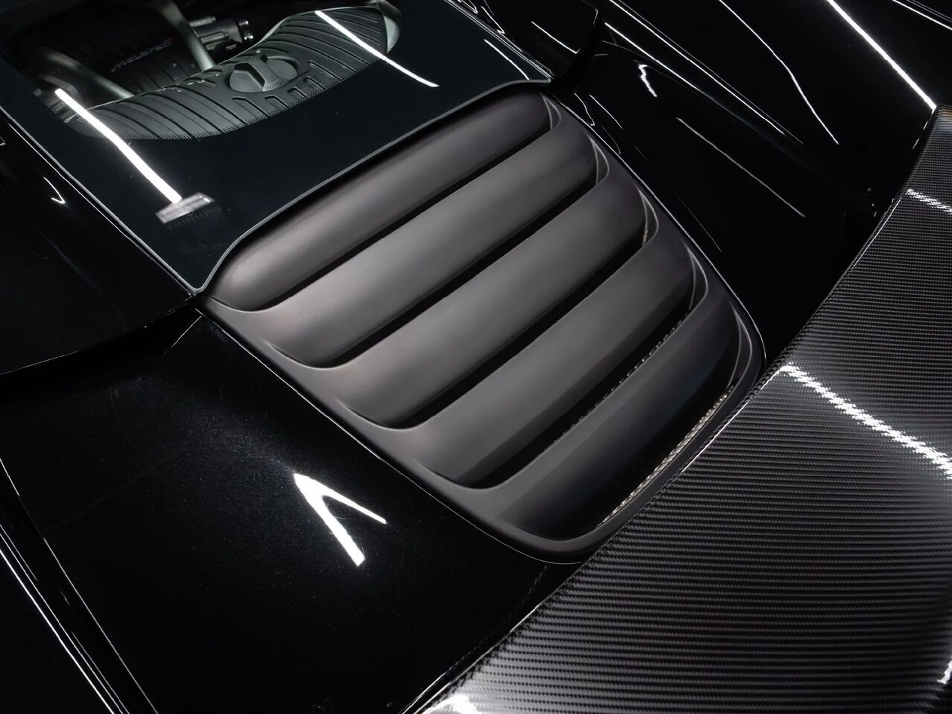mph052_2953169492_mclaren_650s_2015_b11ee68411