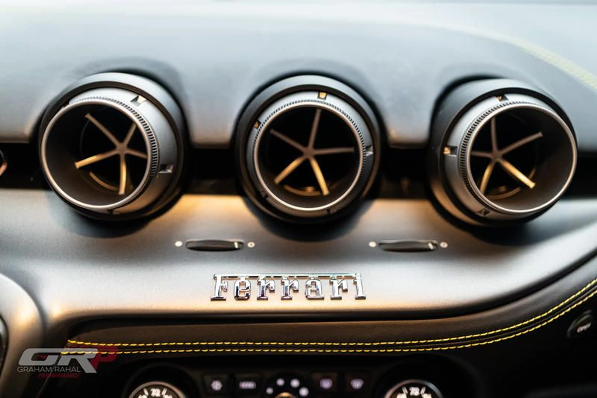 mph052_2957585396_BE_822_B62_CE_5_D_46_E5_A4_AA_6_BFCC_0925_CCF_06a9b57103