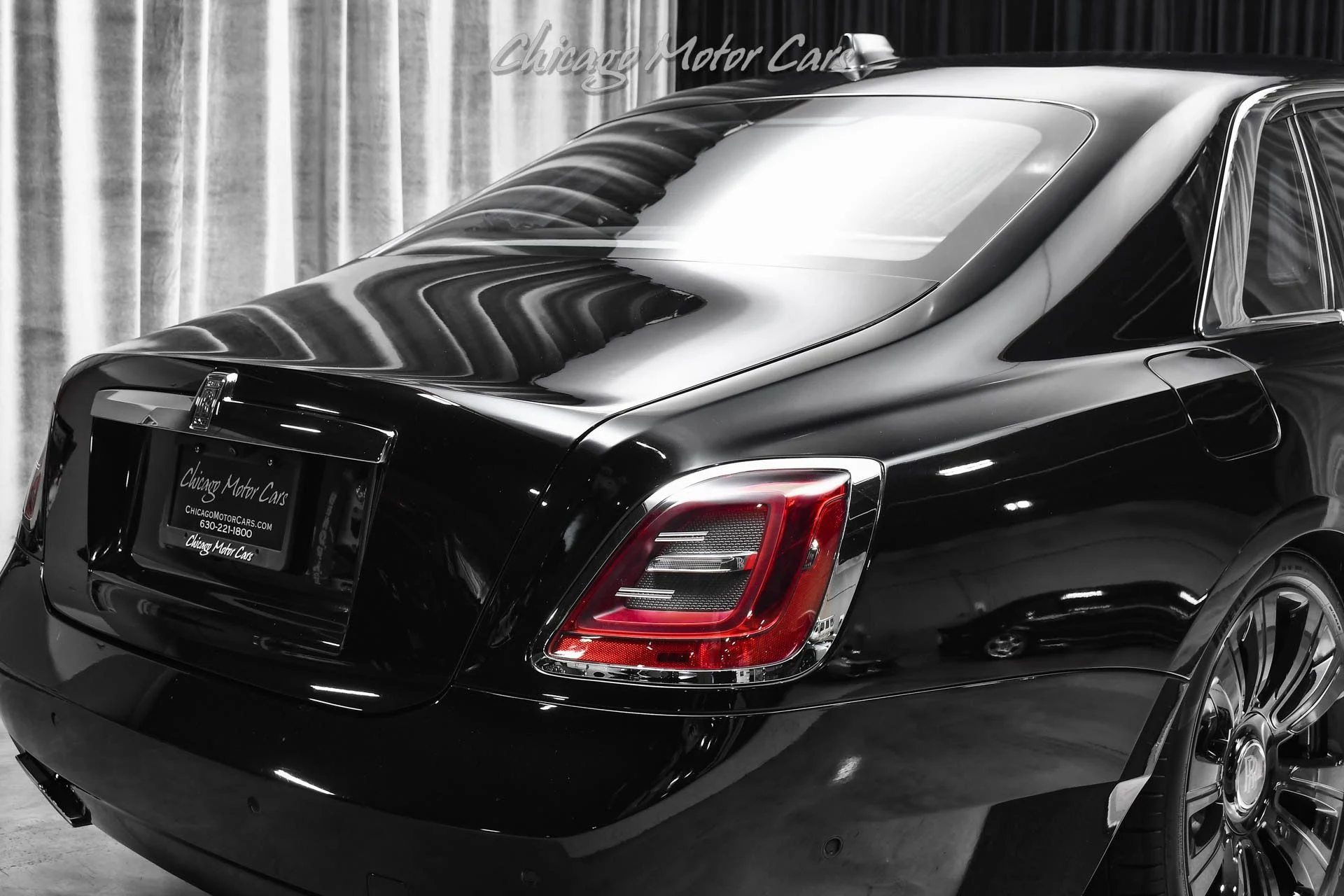 mph052_2964900622_13149_p53_l_c89b1883ef