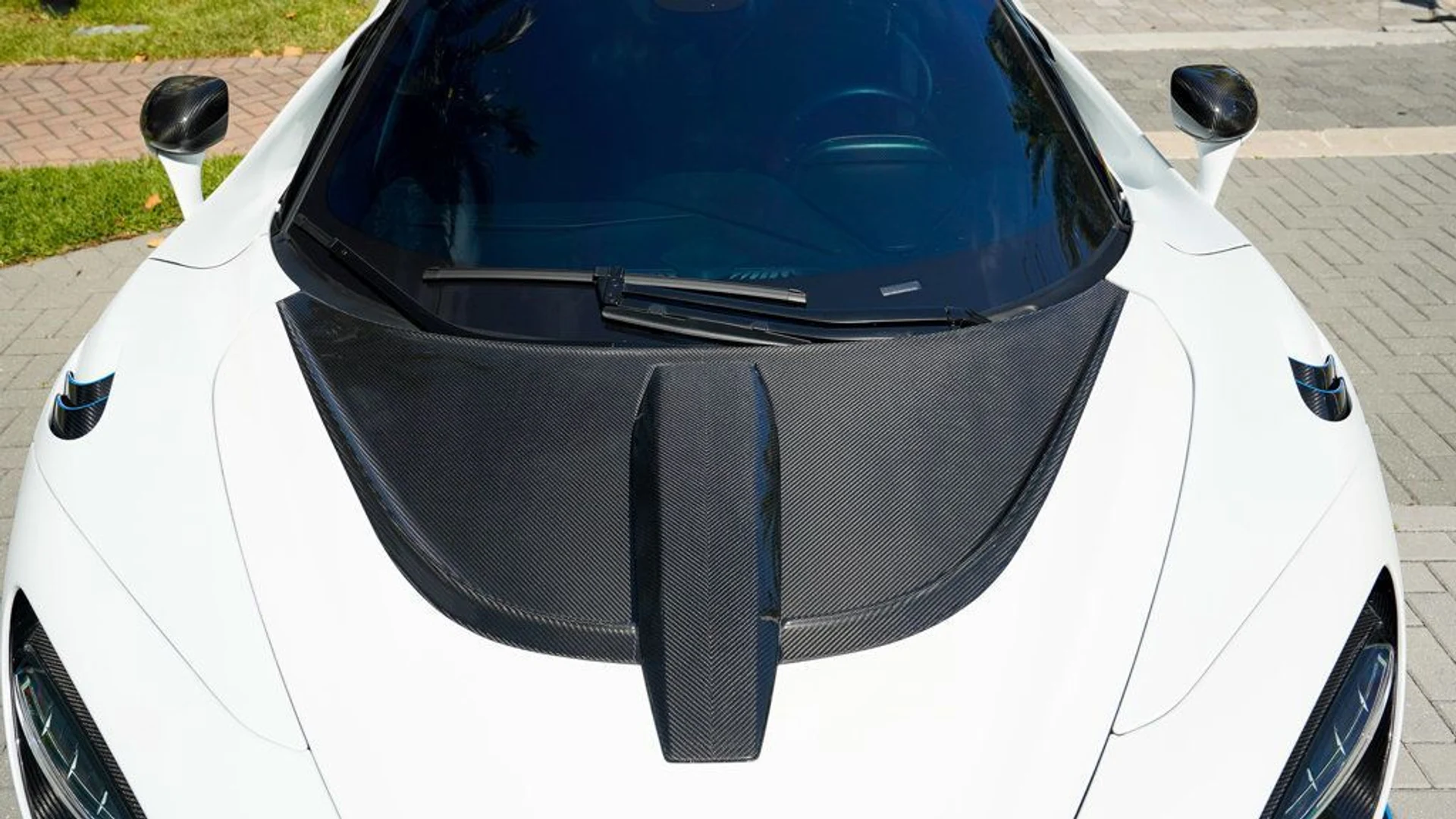 mph052_2985253206_used_2021_mclaren_765lt_coupe_14354_22828181_53_1024_b839835bcc