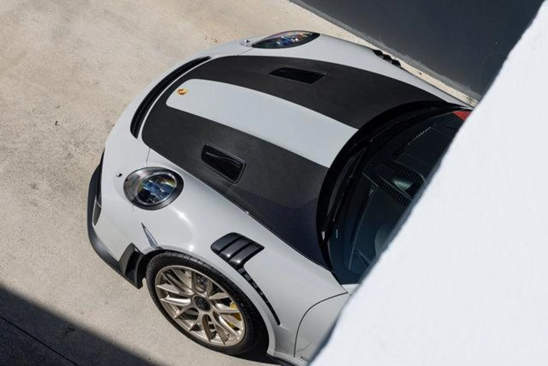 mph052_2987429601_lc_Bps1of_K_Qh0_Mci9309_K1q_Q9_Iw_d4d7f8bb25