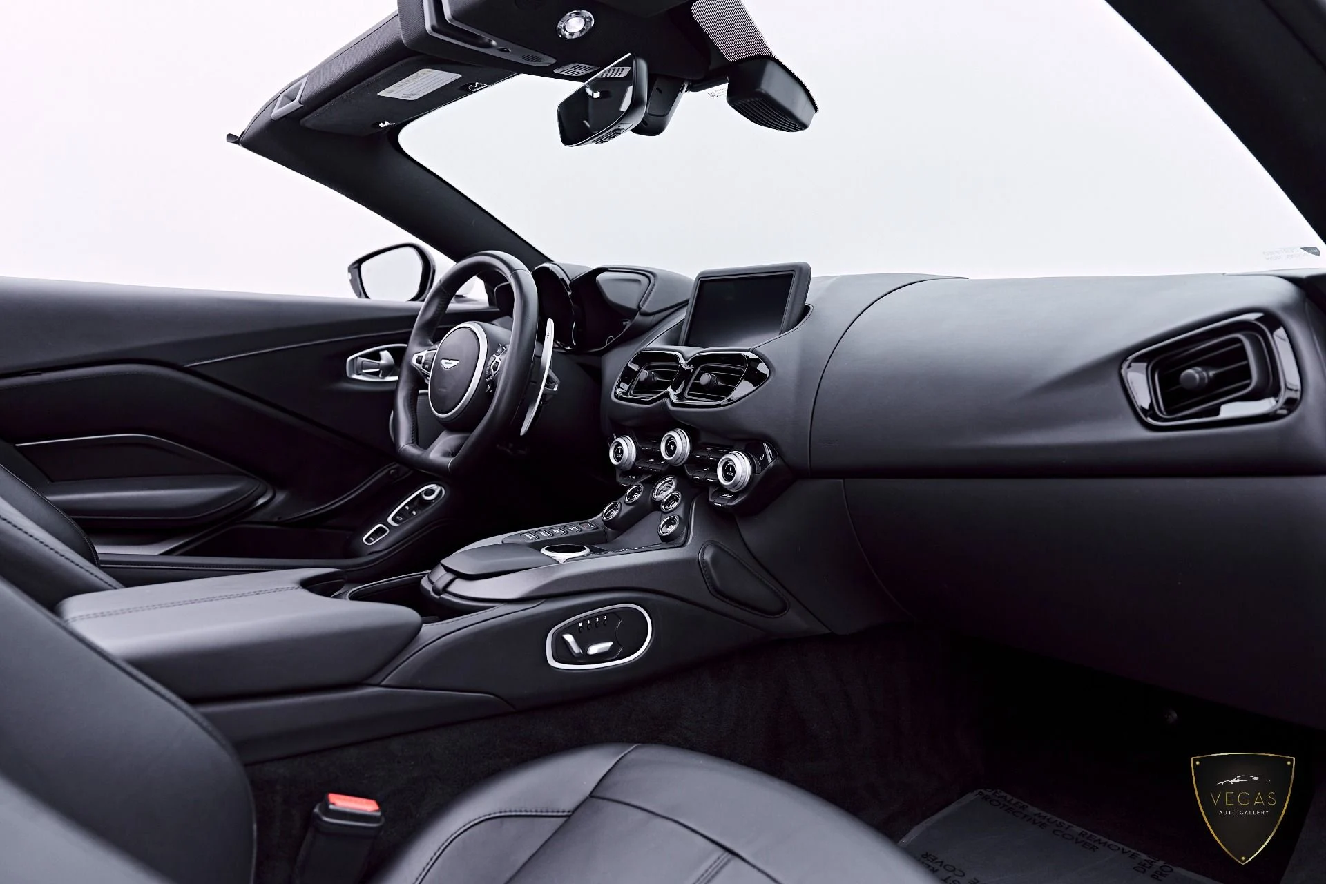 mph052_2990525766_Used_2023_Aston_Martin_Vantage_1783622482_34ddd0a51c