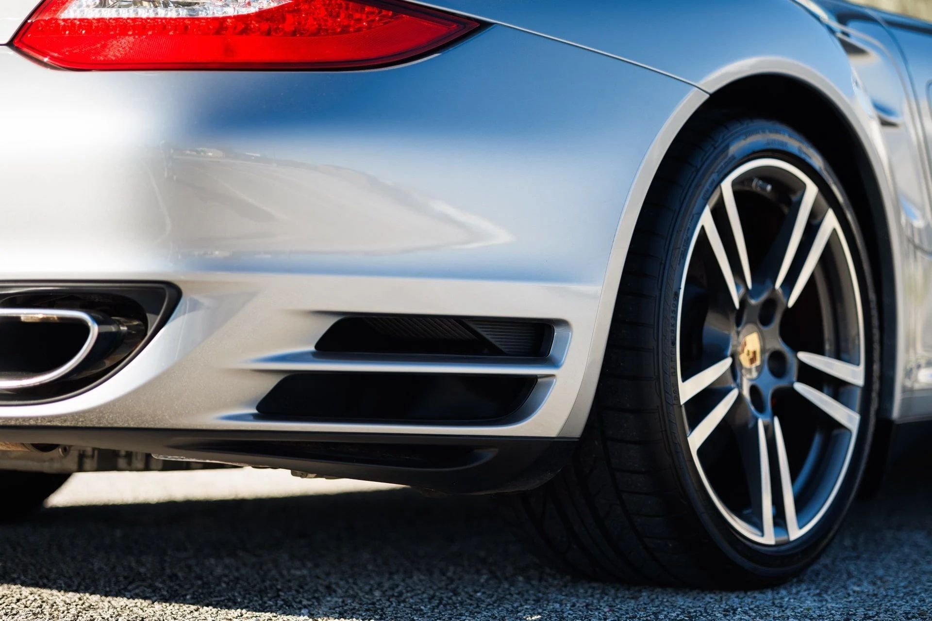 mph052_3003704808_083b85f5eb0936713d87c31175d8e245x_a55fab32ba