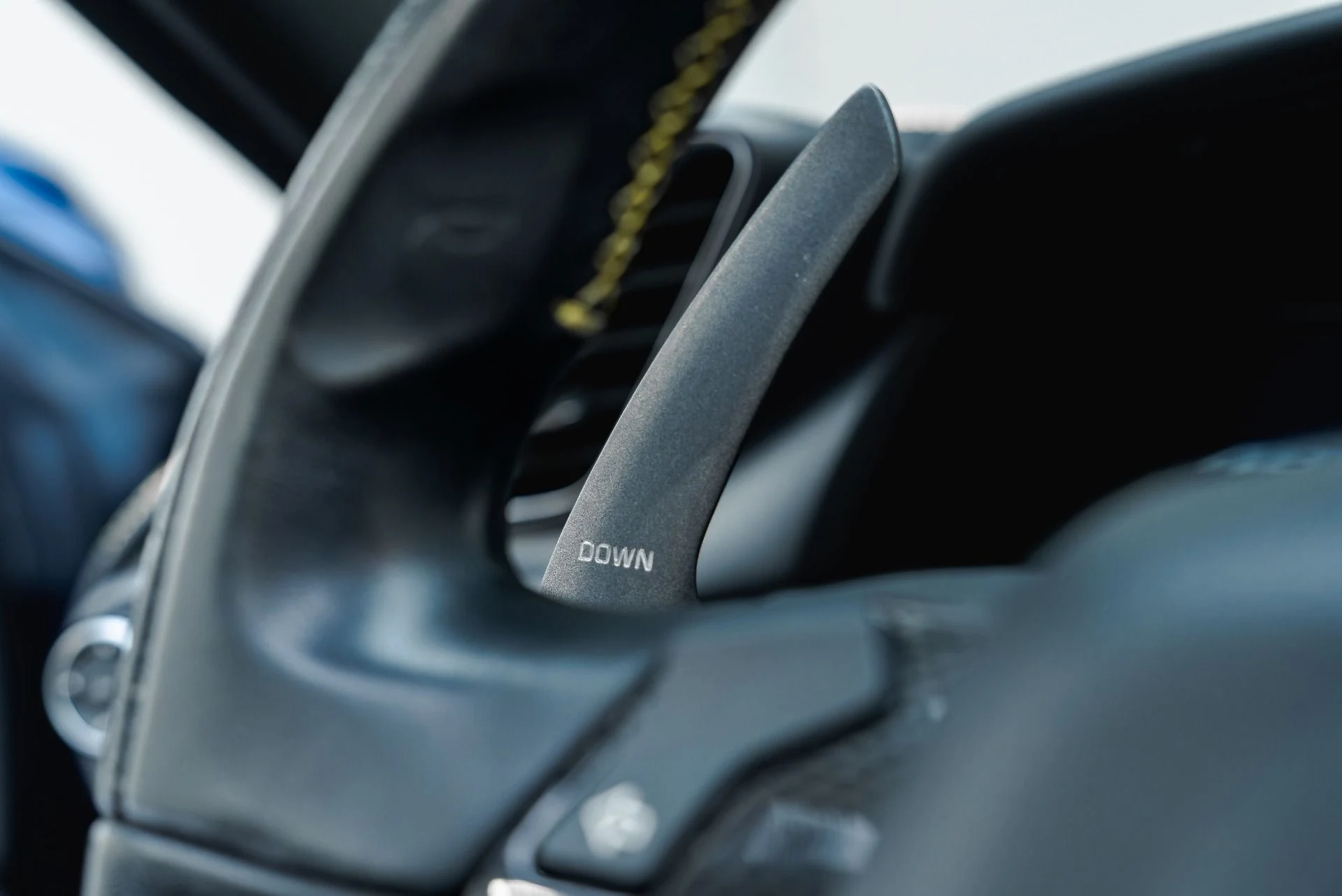 mph052_3012122227_Used_2019_Ferrari_488_Spider_1791569581_f2a890c525
