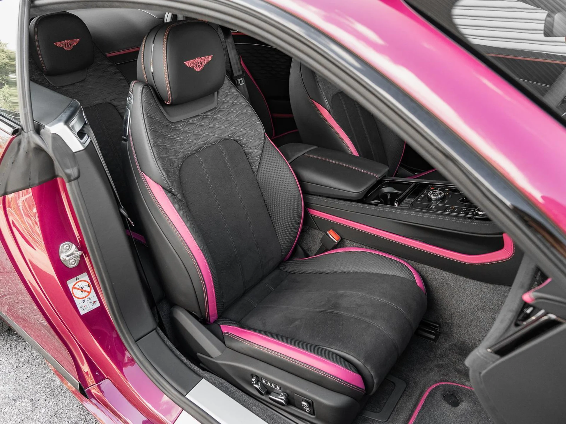 mph052_3044400561_Used_2025_Bentley_Continental_GT_Speed_1779912175_1bb8e6b1d0