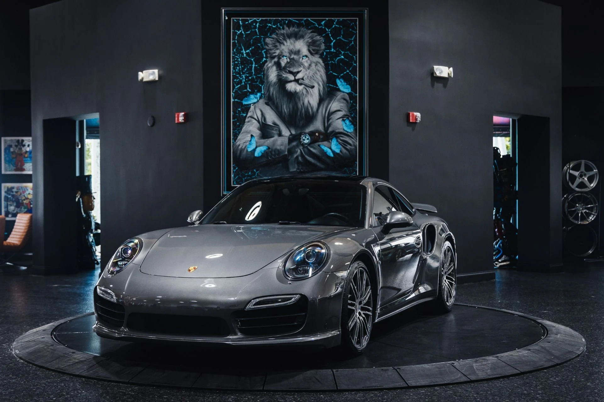 mph052_3050478552_Used_2014_Porsche_911_Turbo_1775101072_8f764afb8b