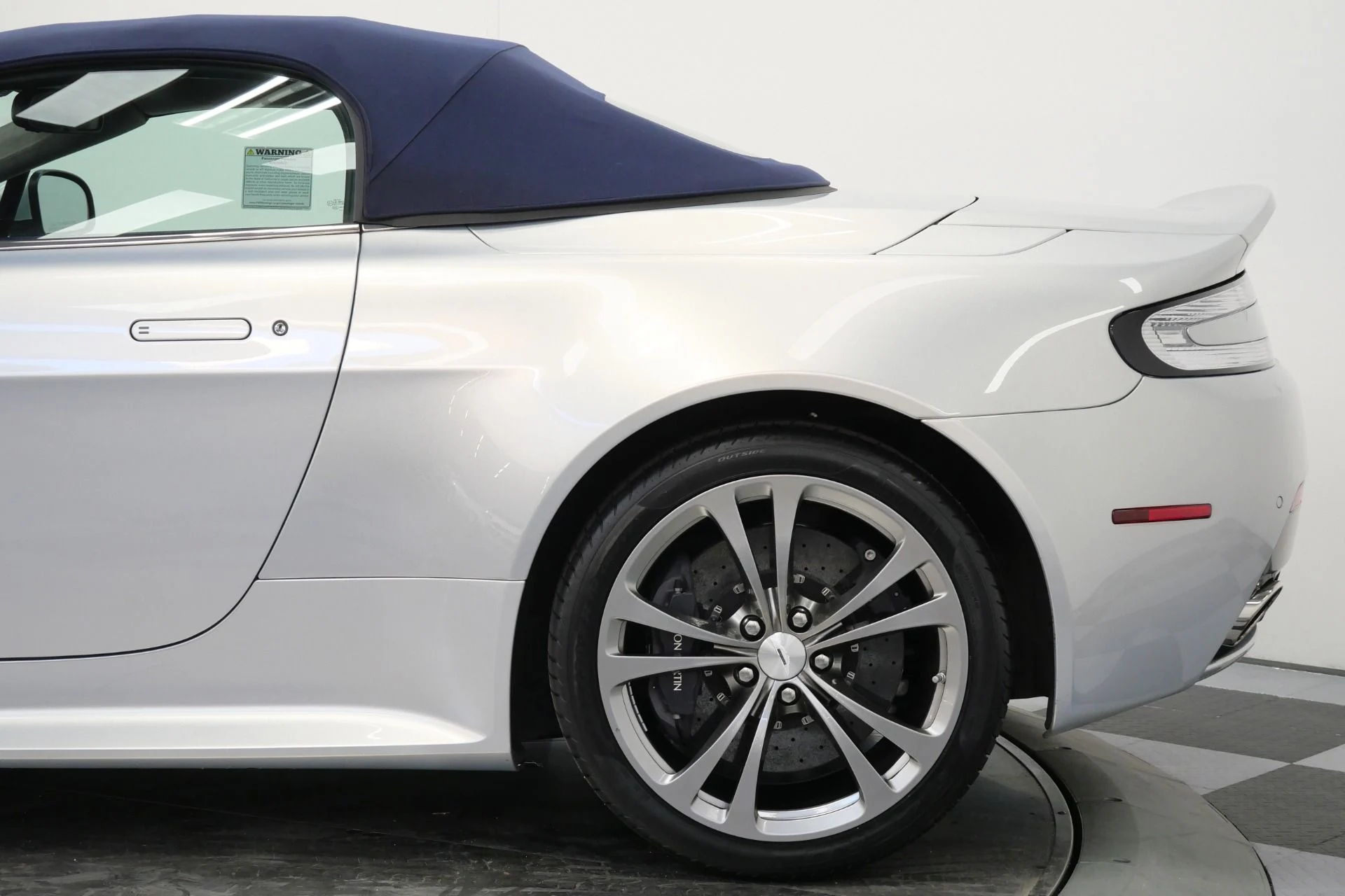 mph052_3054020217_Used_2017_Aston_Martin_Vantage_Roadster_7_Speed_Manual_Limited_1_of_100_for_the_USA_1765816519_df0cd16bcb