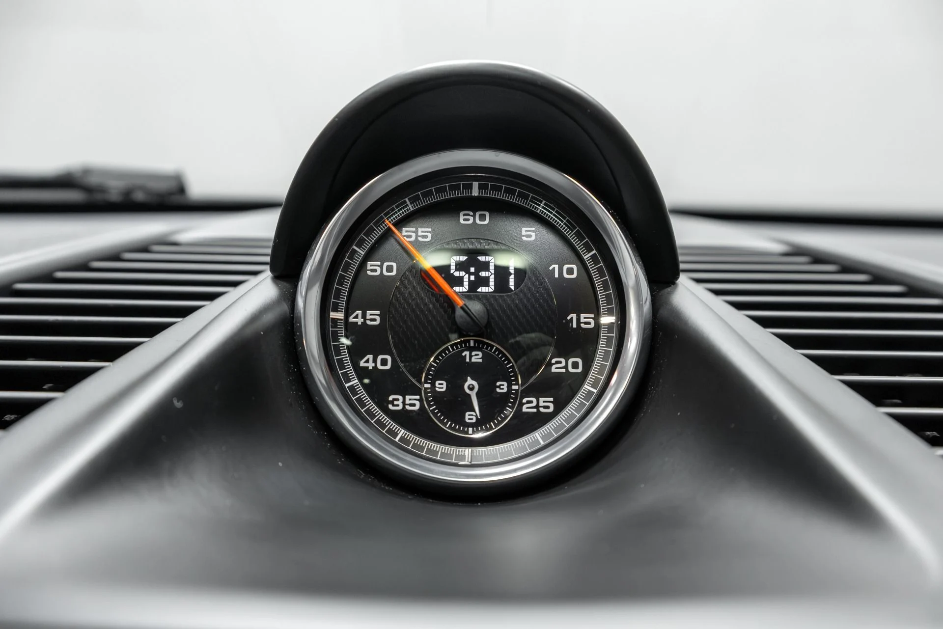 mph052_3054391517_Used_2015_Porsche_911_Turbo_S_1761834686_1f3e047a40