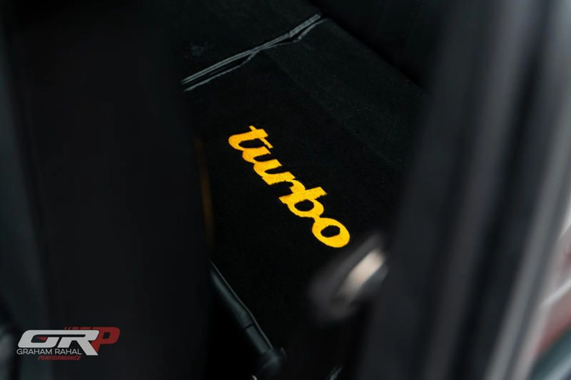 mph052_3108739101_529_EBD_1_E_8_FAA_4_C4_F_8725_932_D6_B555_D0_A_1f401cc50d