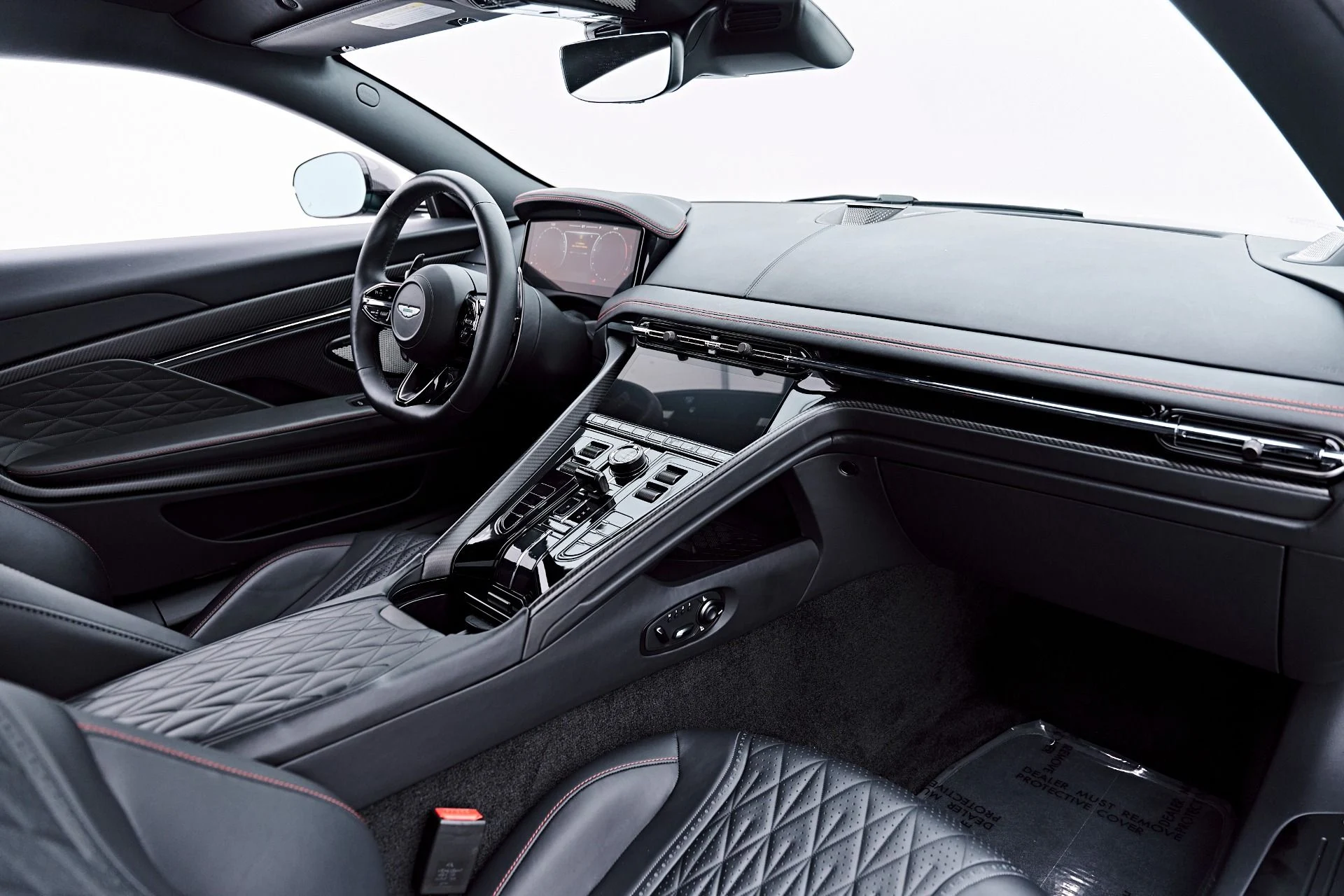 mph052_3114859194_Used_2024_Aston_Martin_DB_12_1784769397_150715b9e6