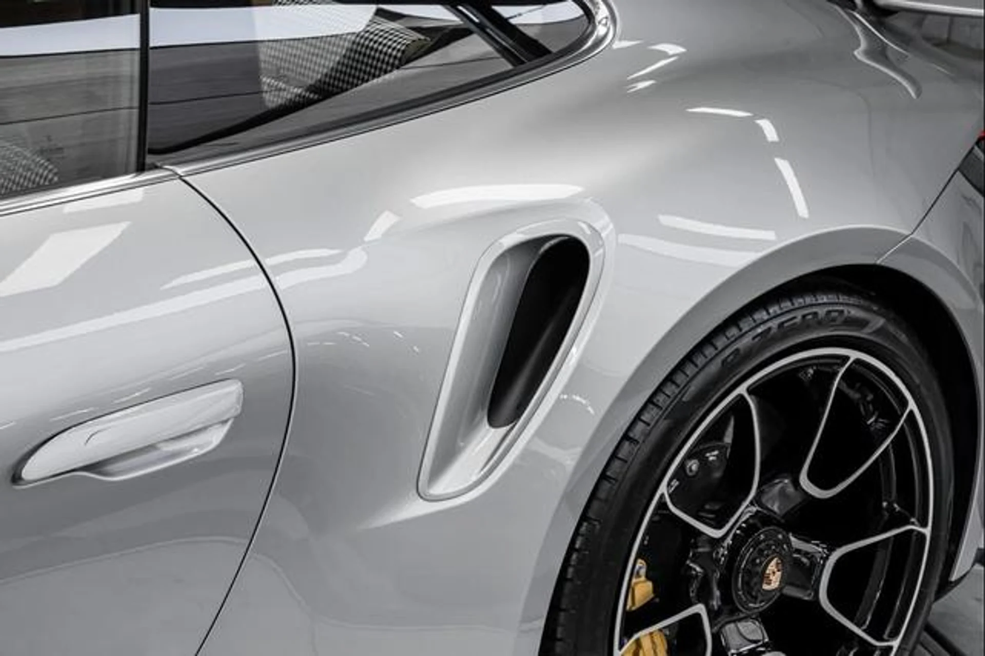 mph052_3133702360_awhp6je5b_K3m_LNT_9_Eg4y_Hn_A_Tb_AQ_68d2afa1a7