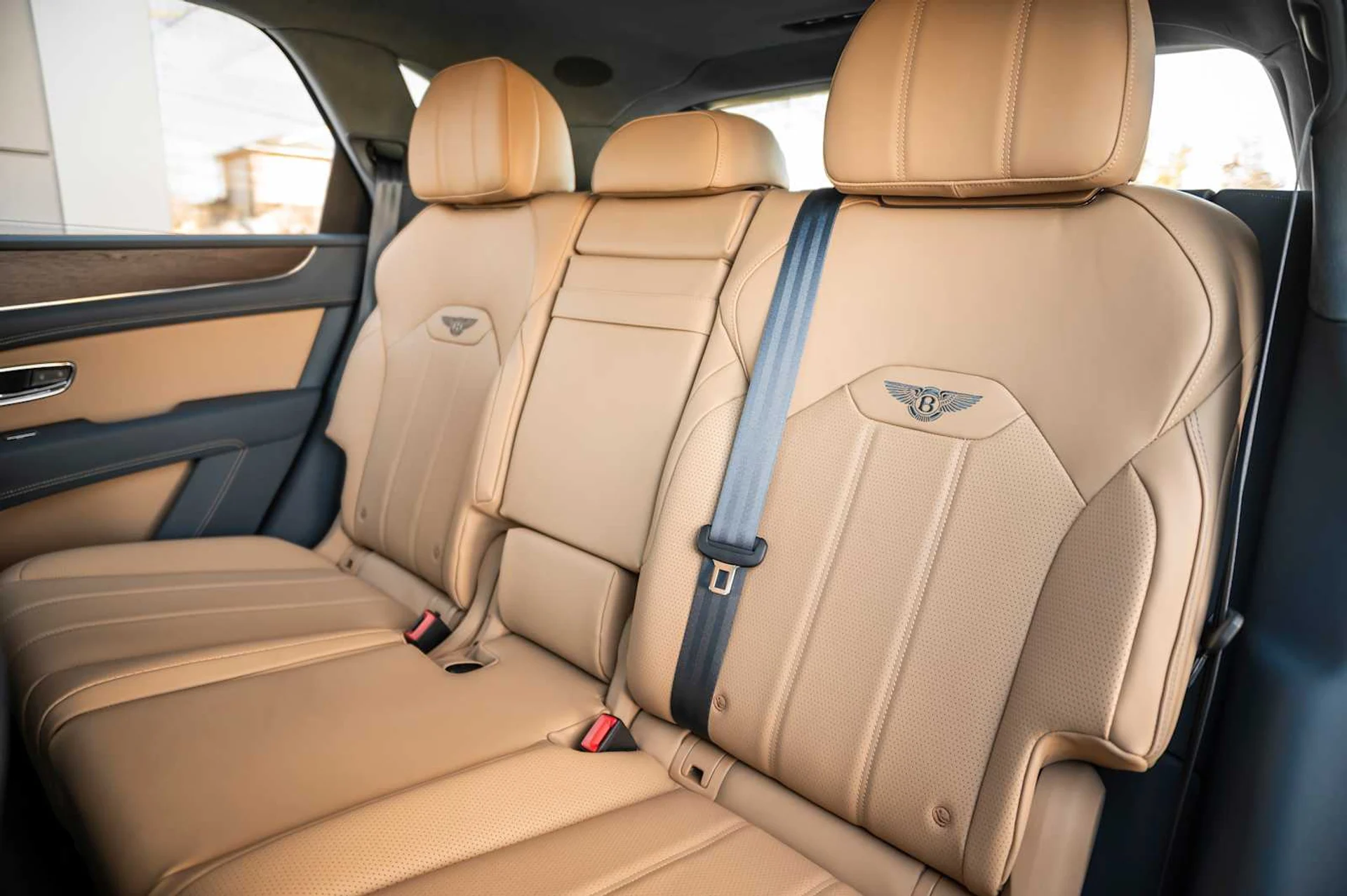 mph052_3146481025_a55f7e27866436389378622b4efb5805x_d46b2d69e7