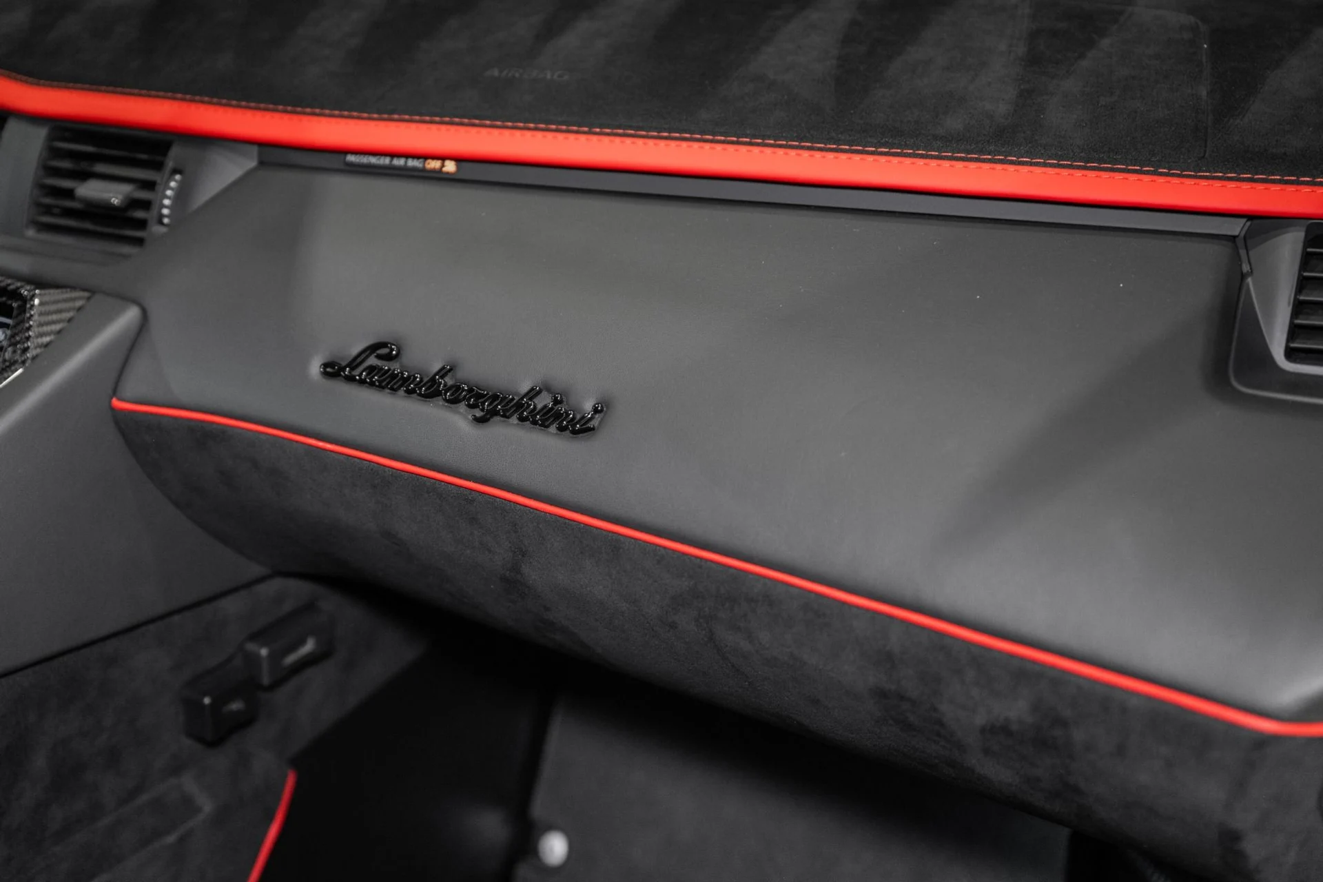 mph052_32014471_Used_2021_Lamborghini_Aventador_LP_770_4_SVJ_Coupe_1783957098_d12f5a711c