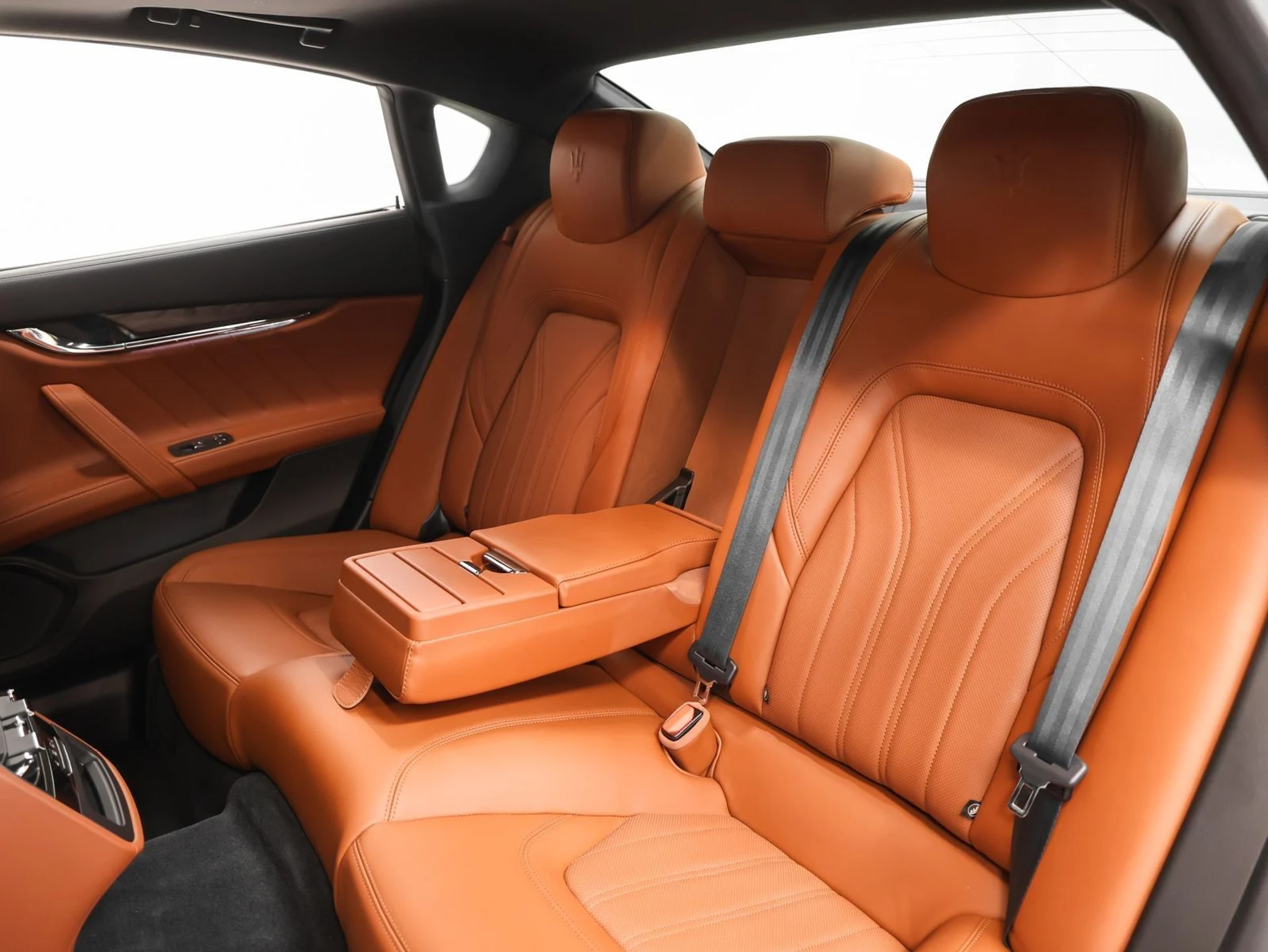 mph052_3202889596_53_a5387f498a