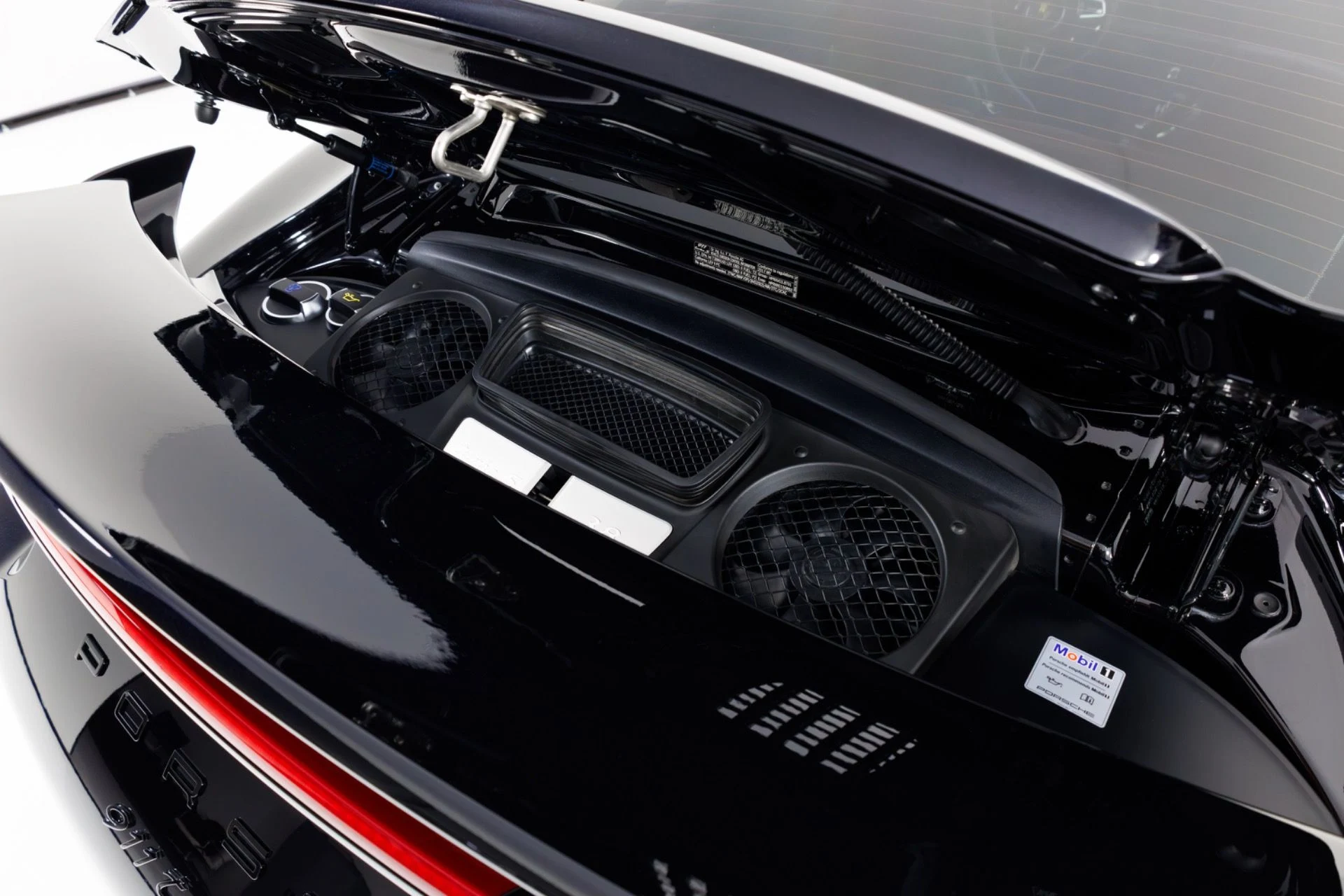 mph052_3202965755_Used_2017_Porsche_911_Turbo_S_1773337589_f1fa814cd7