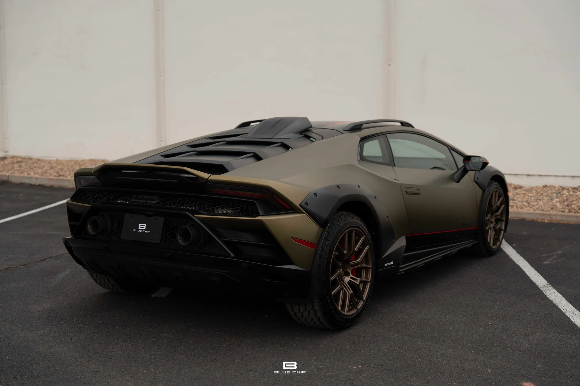 mph052_3205453425_6958461c15d810f44fefbebb_A7400673_61c238346f