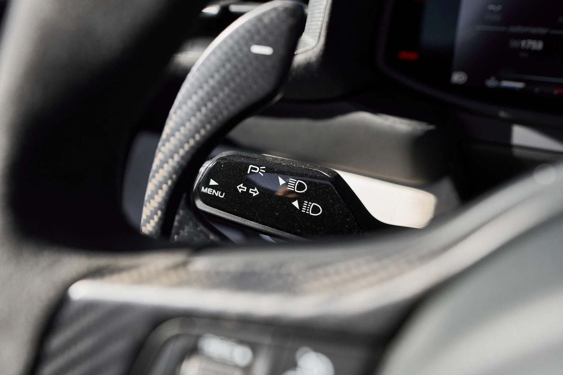 mph052_3212778116_Used_2023_Maserati_MC_20_Cielo_1761946948_e4a749cea3