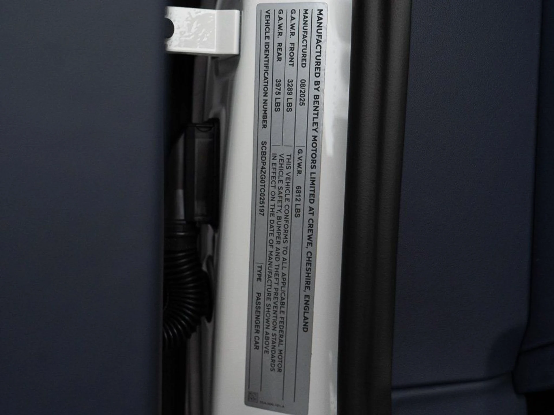 mph052_3237255802_7b9d524a83559ba0421b50e8c831be65_defb72a468