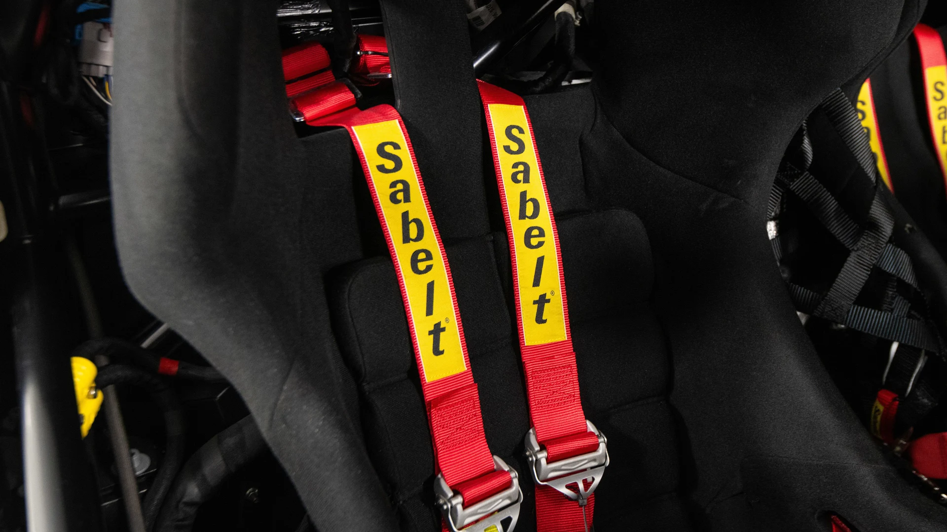 mph052_3266047498_158875e34bec4b2ba70330a9b88f9994_eb1c66ef54