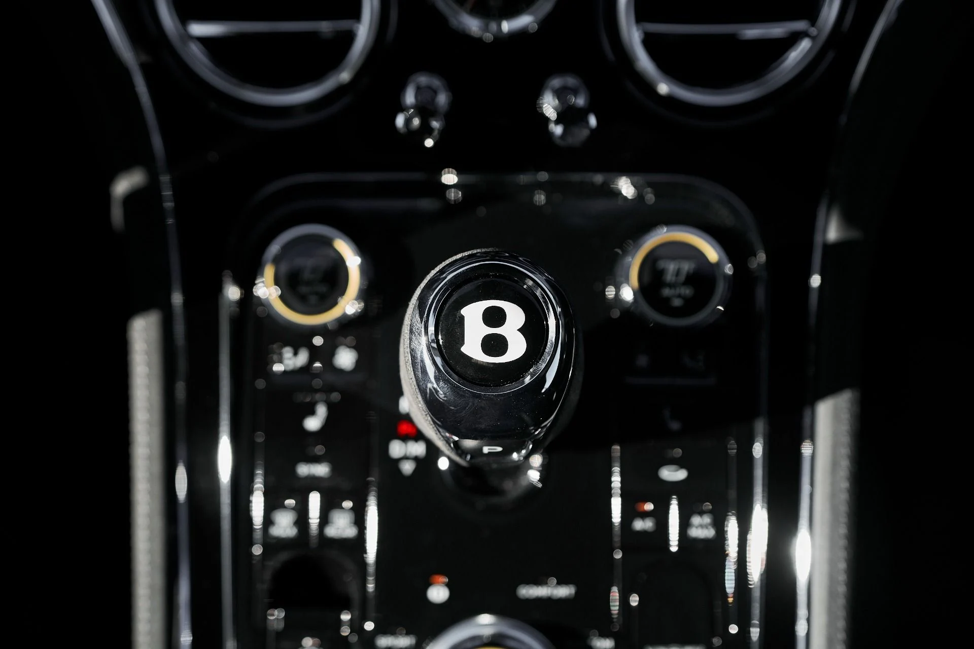 mph052_3271169215_Used_2025_Bentley_Continental_GT_Speed_1765227216_1b3ba8fcd9