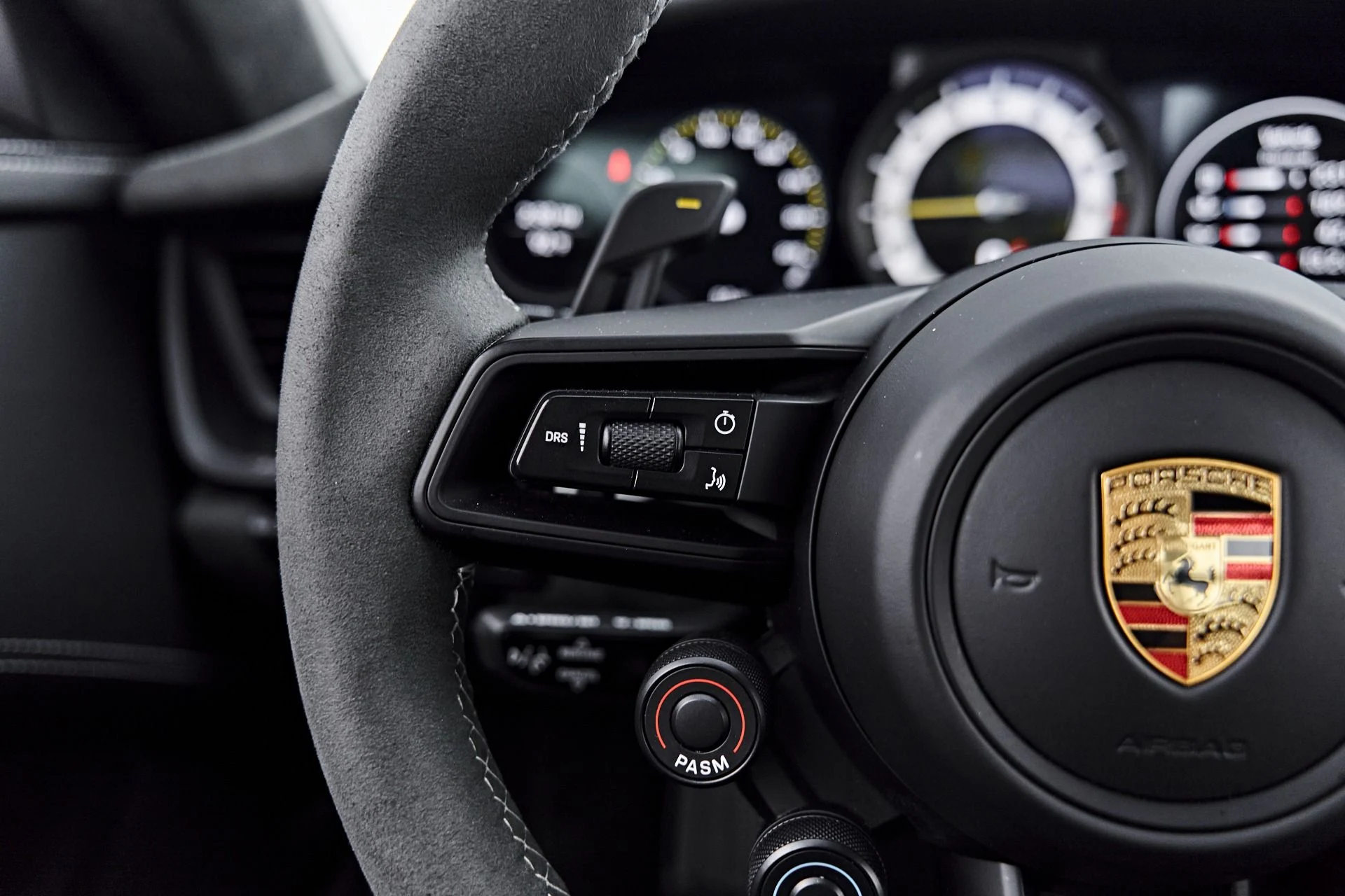 mph052_3303703590_Used_2024_Porsche_911_GT_3_RS_1789624440_30301c6c80