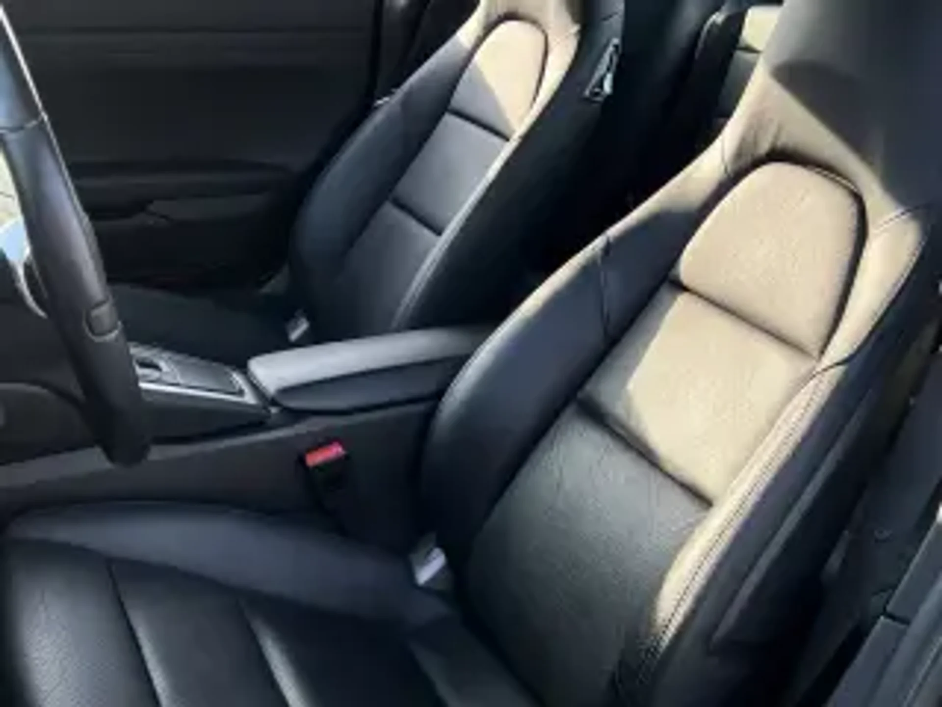 mph052_3305325782_320_596cda7a07