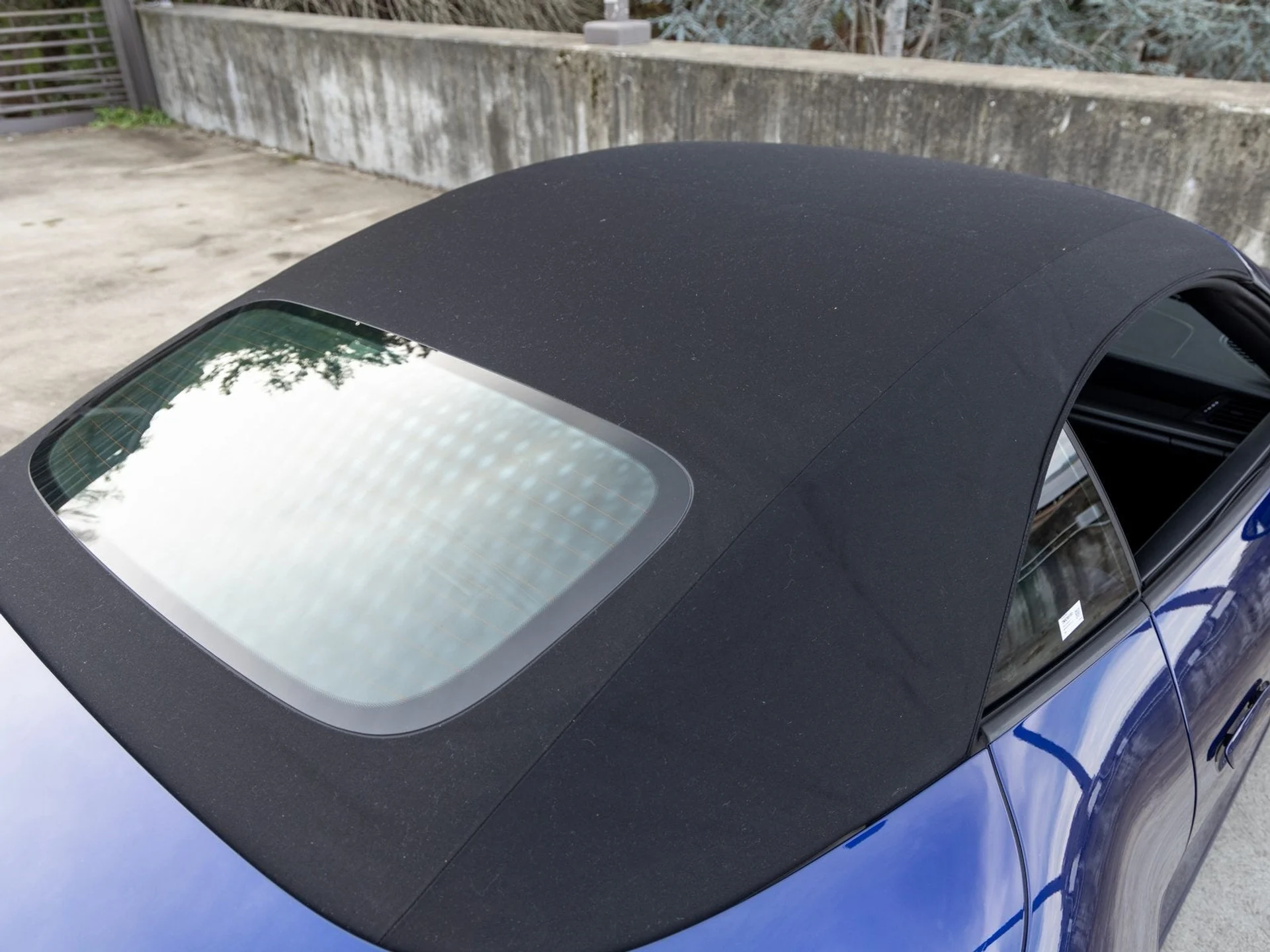 mph052_3332609850_53_2133a950ce