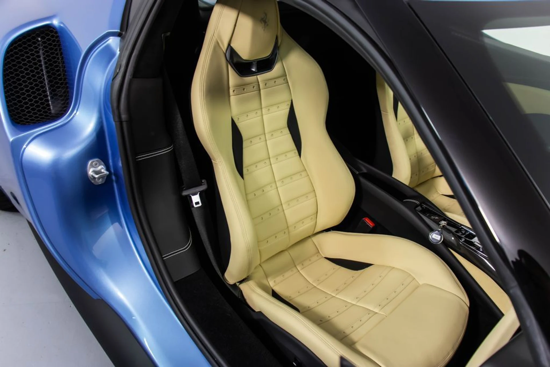 mph052_3341216615_96e105763724ab8584ee709cc2124f9ex_29c2872454