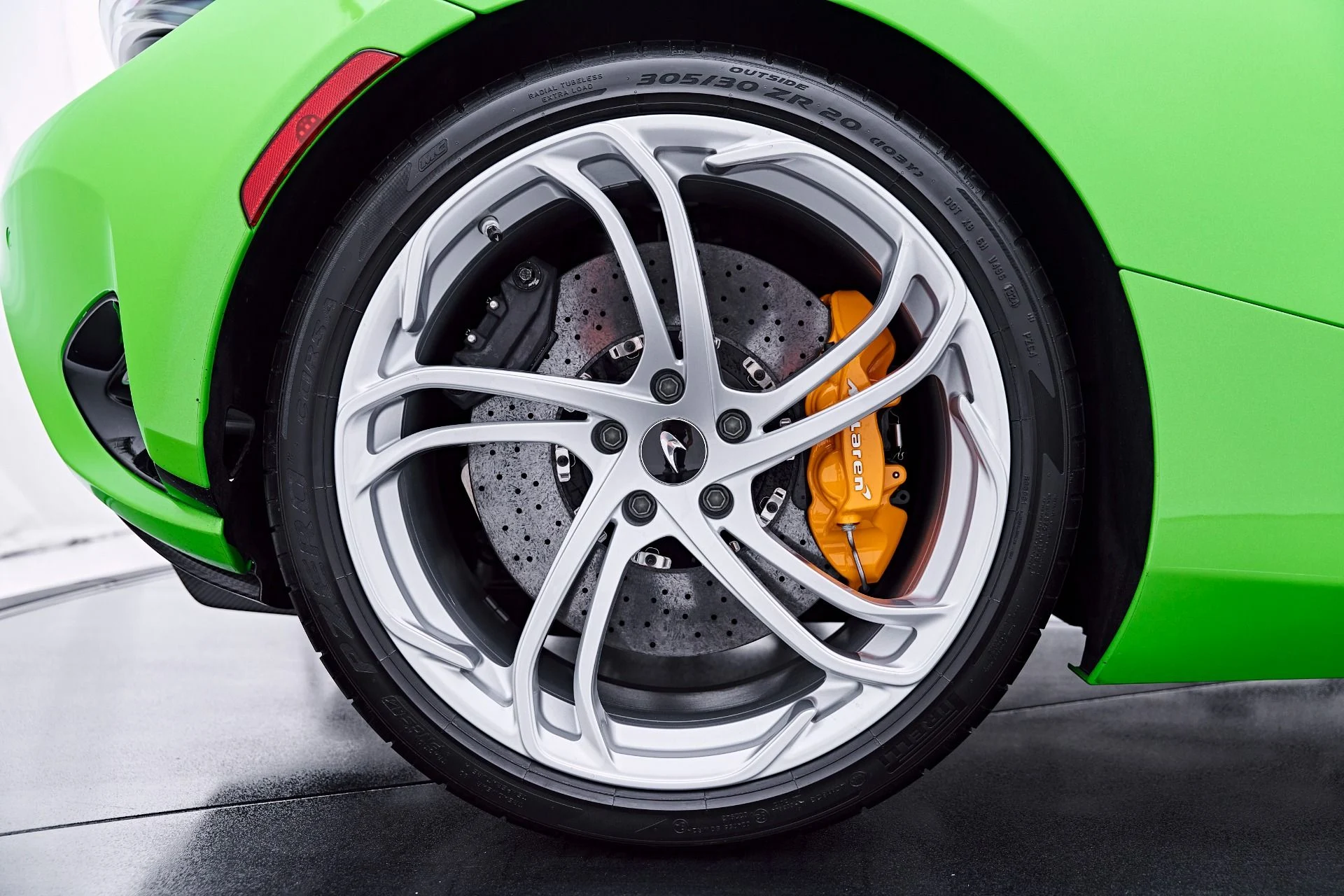 mph052_3357510403_Used_2025_Mc_Laren_750_S_1784081753_7d994263bf