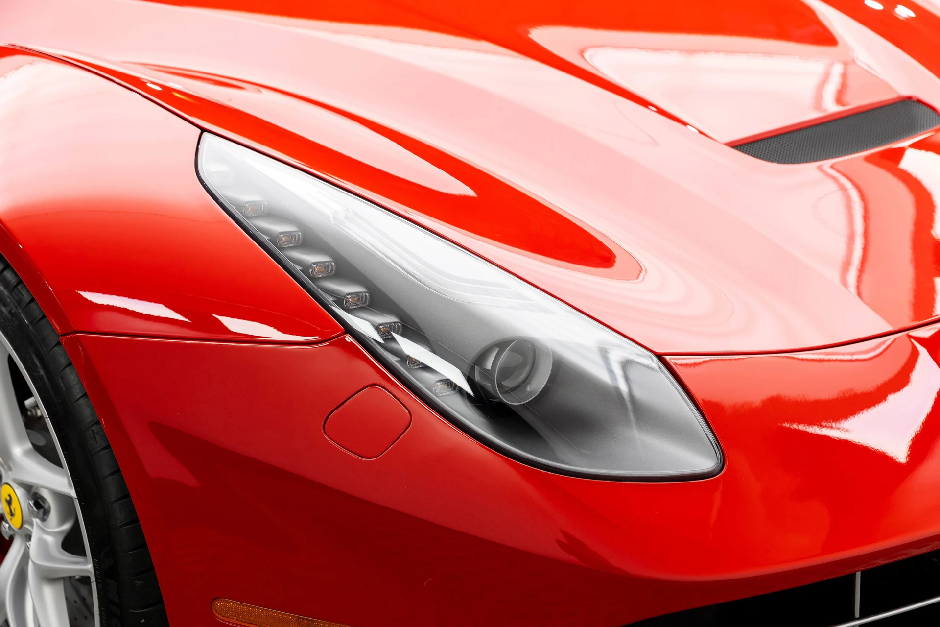 mph052_336764997_2c9fa2468e7d43e98ea03c3f1572be75_1e33d24463