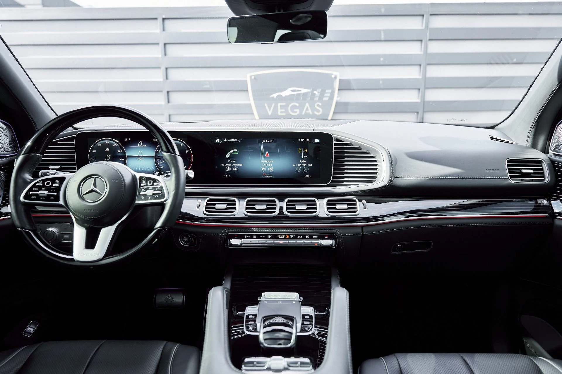 mph052_3392005526_Used_2021_Mercedes_Benz_GLS_Maybach_GLS_600_1768358400_4b769d2840