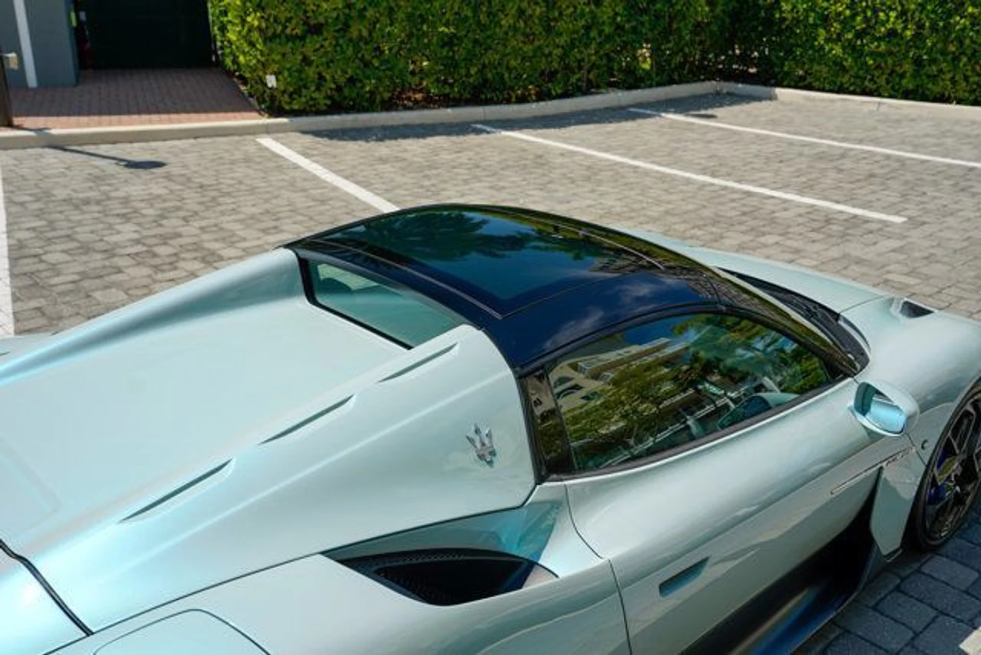 mph052_339746904_22997717_53_640_85a61391f2