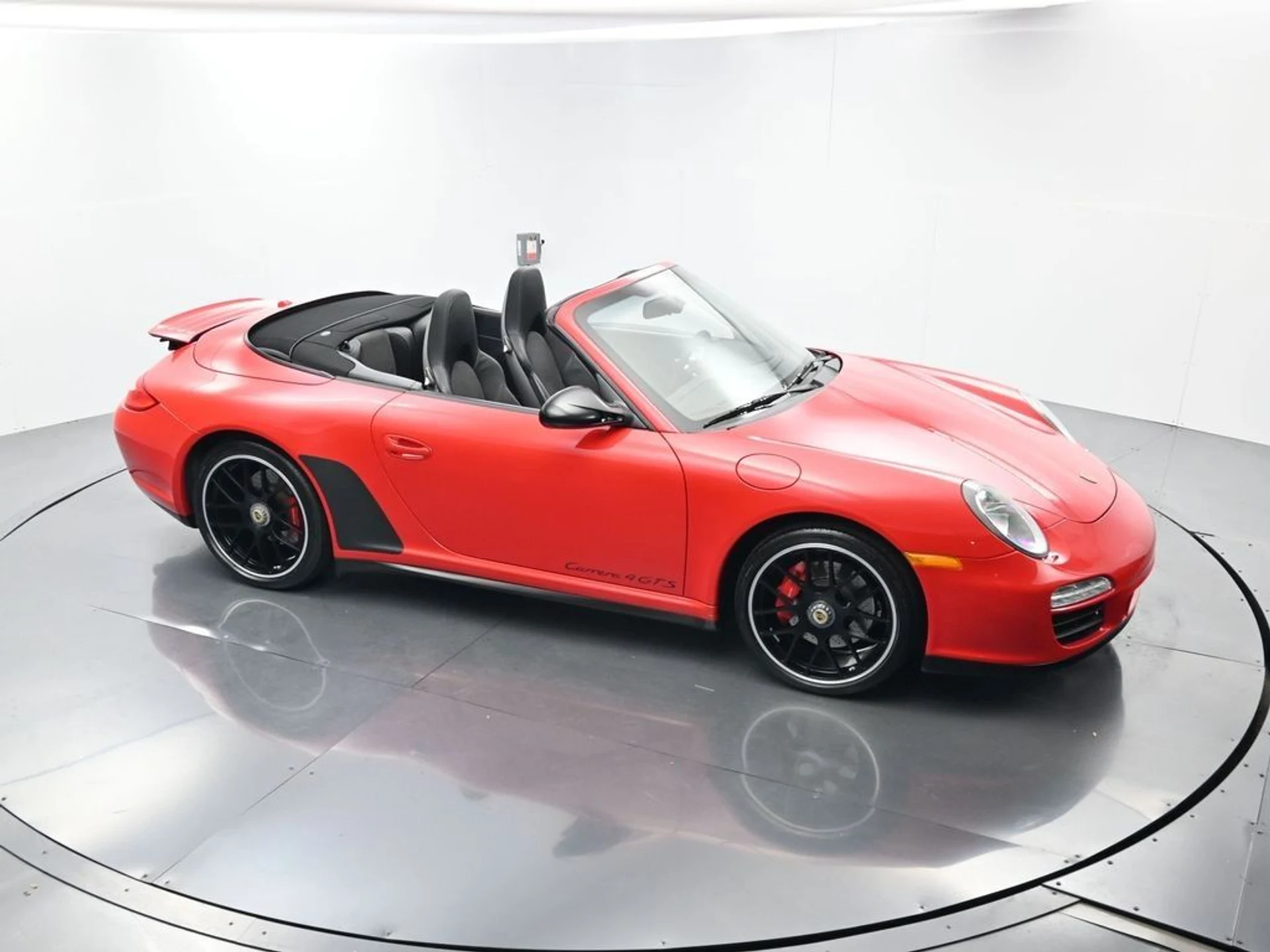 mph052_340602346_2a341083f4fe81670a30554429c91c03_6068a26c47