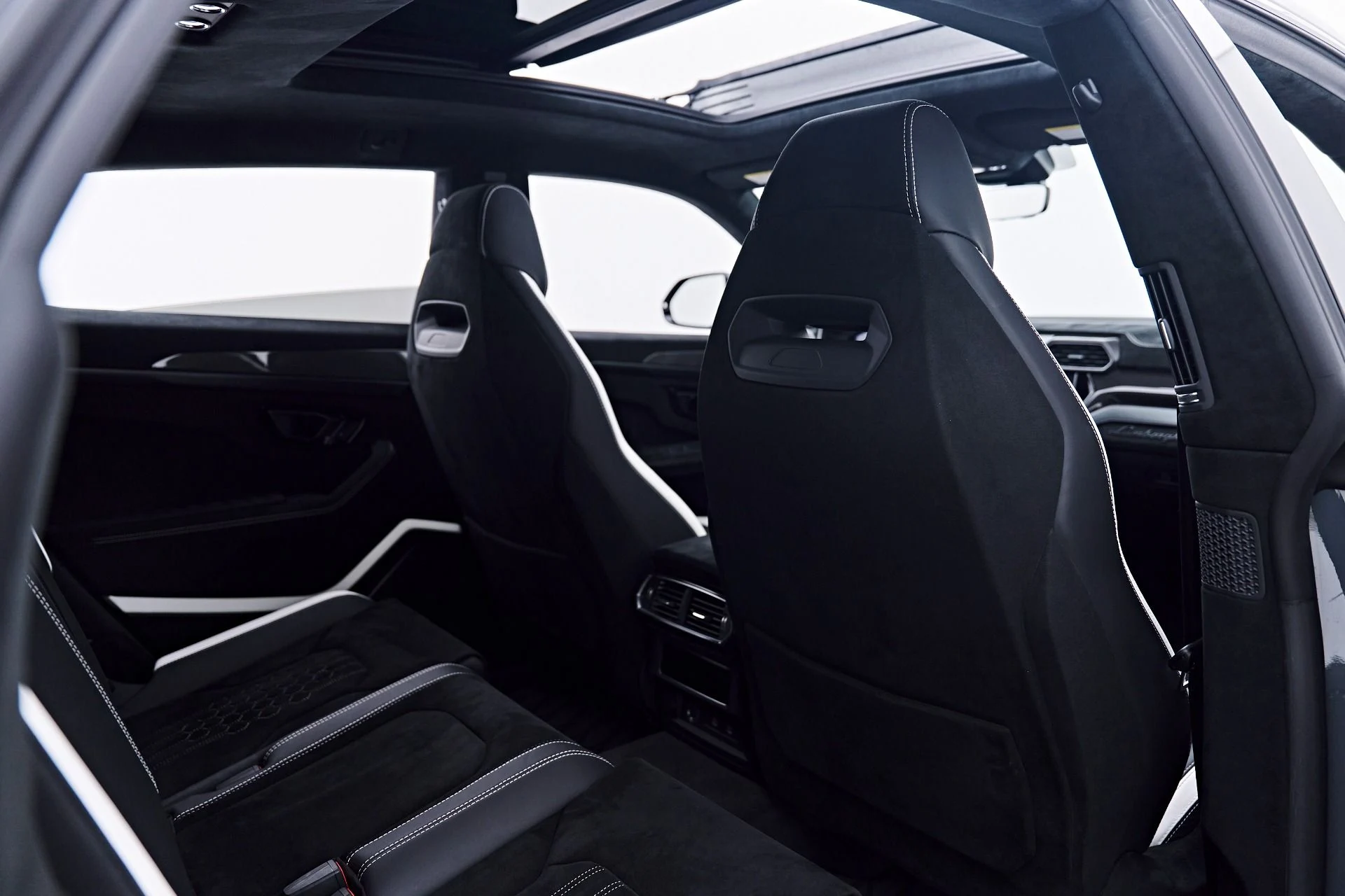 mph052_3457670756_Used_2023_Lamborghini_Urus_Performante_1785711334_4ab75c2ca1