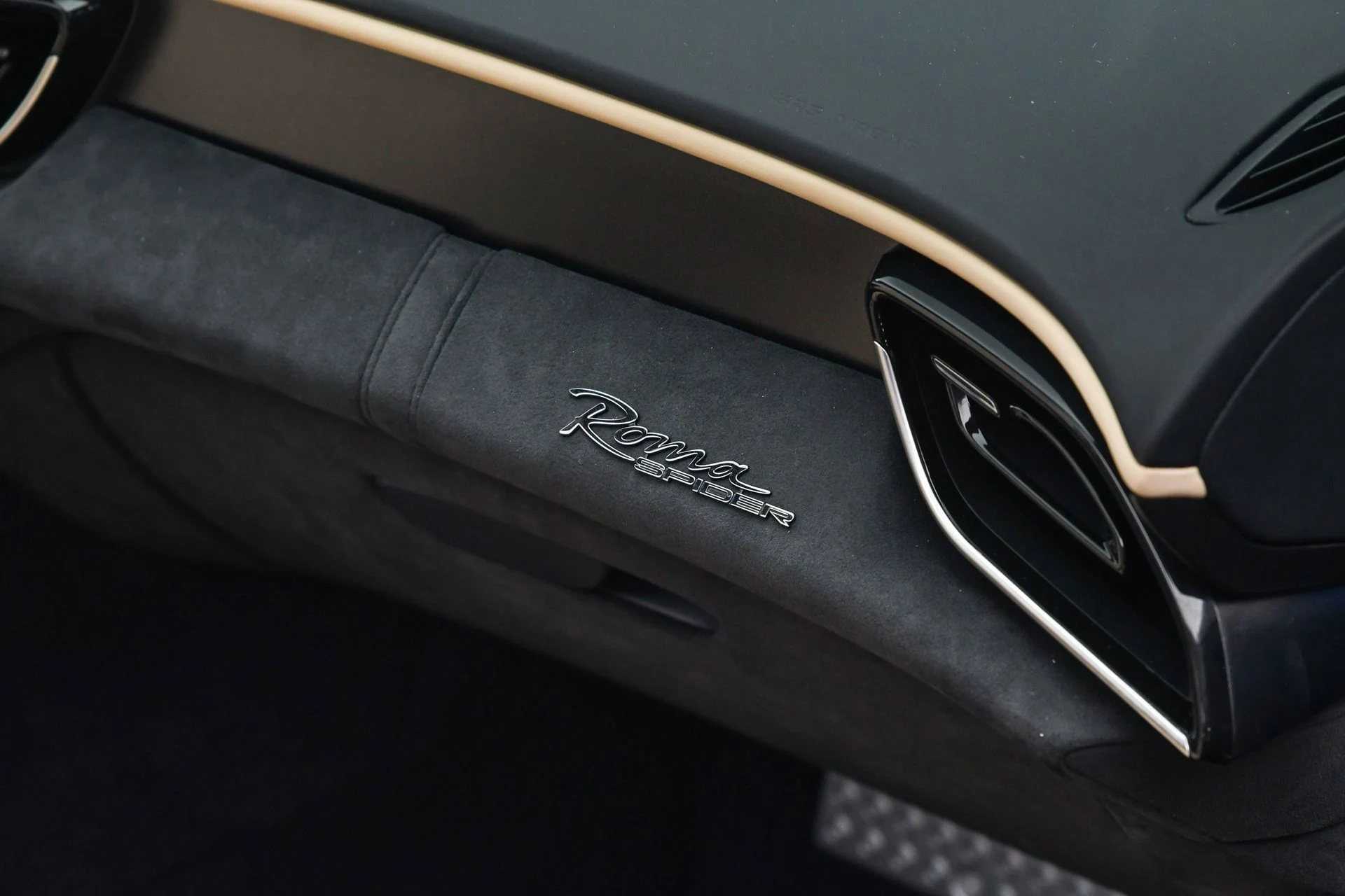 mph052_3458941422_c9dd204d318942ec9ed97dd215a6324a_9e8ae37795