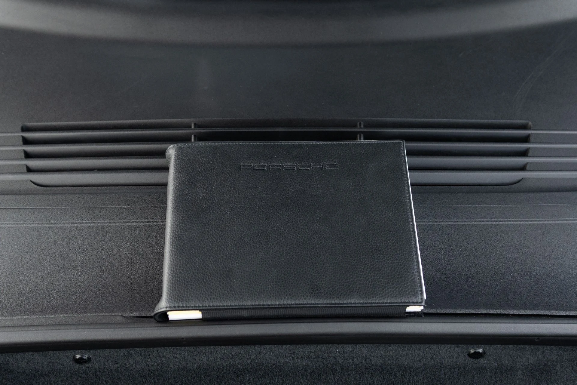 mph052_3496208615_Used_2021_Porsche_911_Carrera_1772596654_ed211a0f06