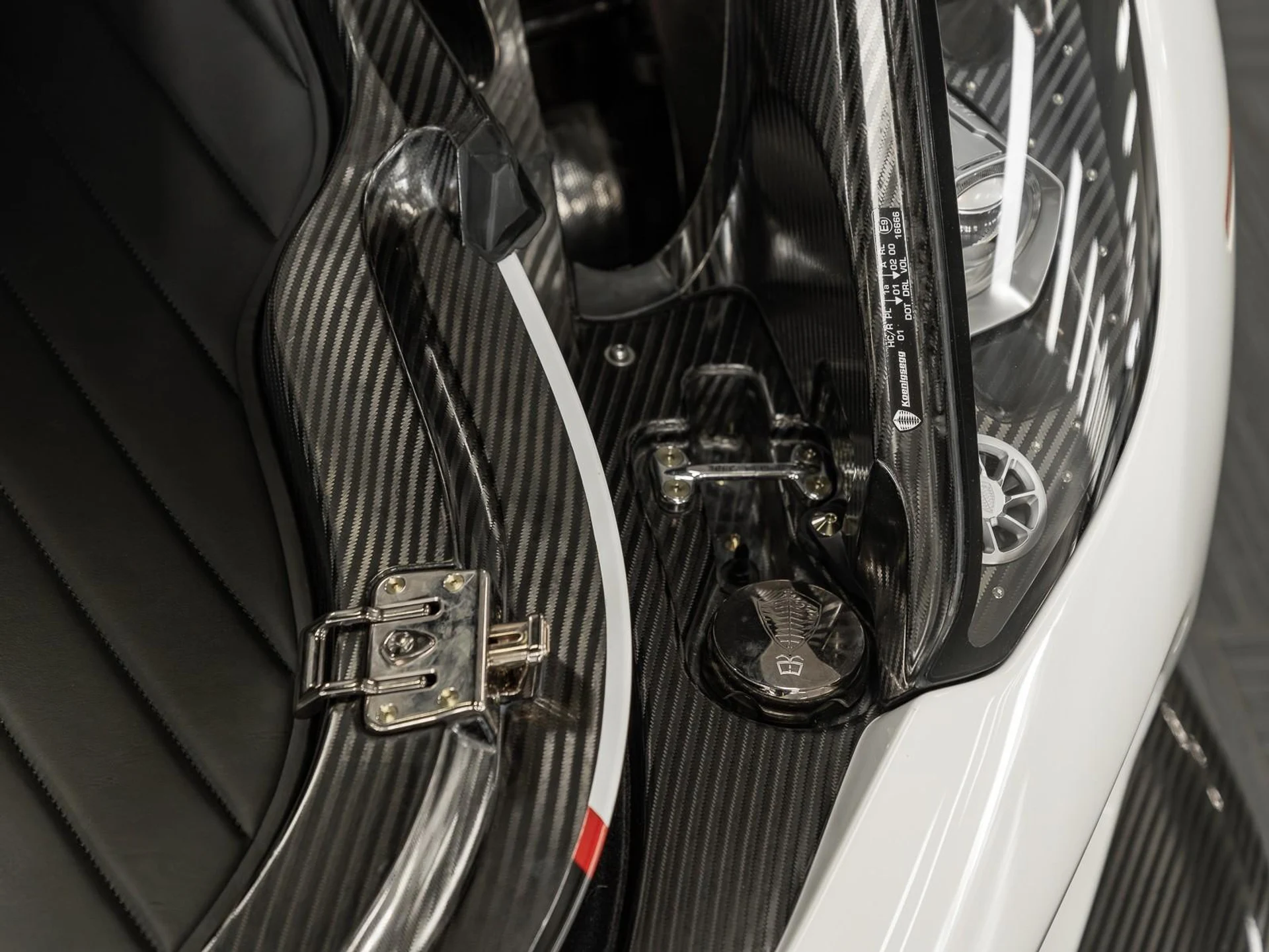 mph052_3511426761_Used_2019_Koenigsegg_Regera_1757707947_cc6779139c