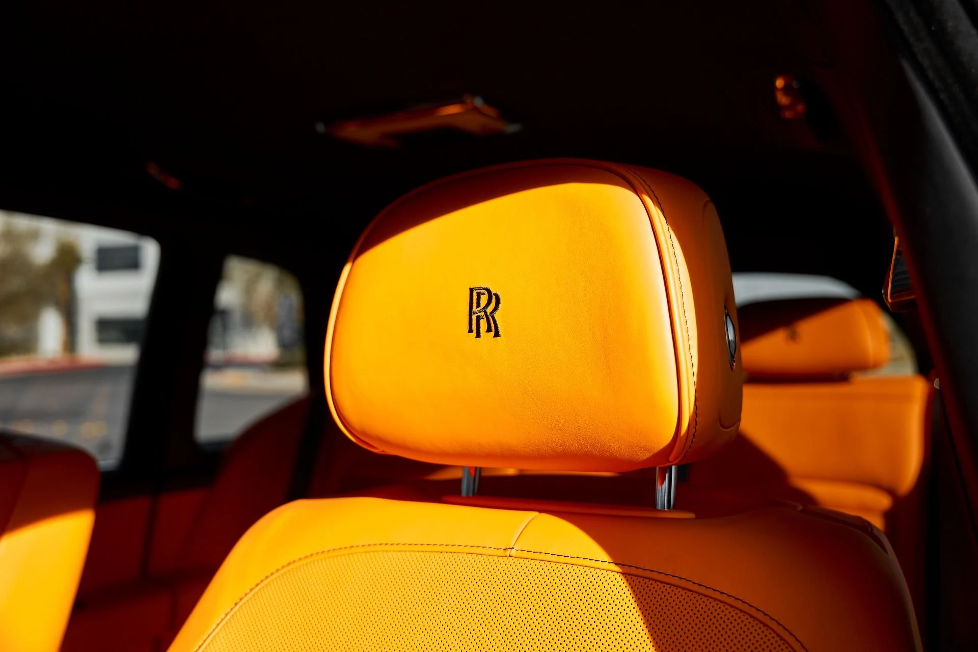 mph052_3517423066_Used_2025_Rolls_Royce_Cullinan_1766456683_82678831fe