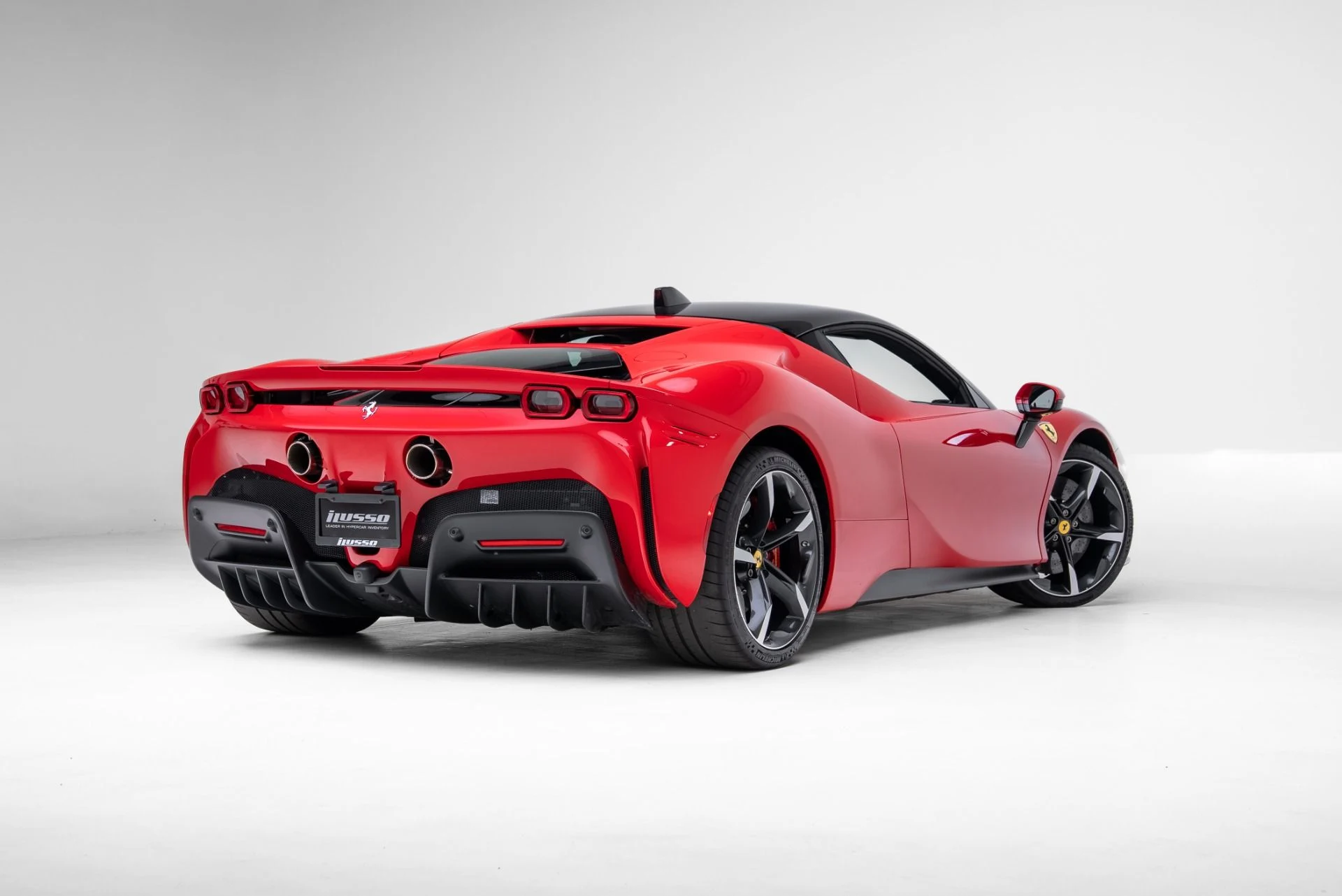 mph052_3544542627_Used_2023_Ferrari_SF_90_Stradale_1773856077_7645b043cf