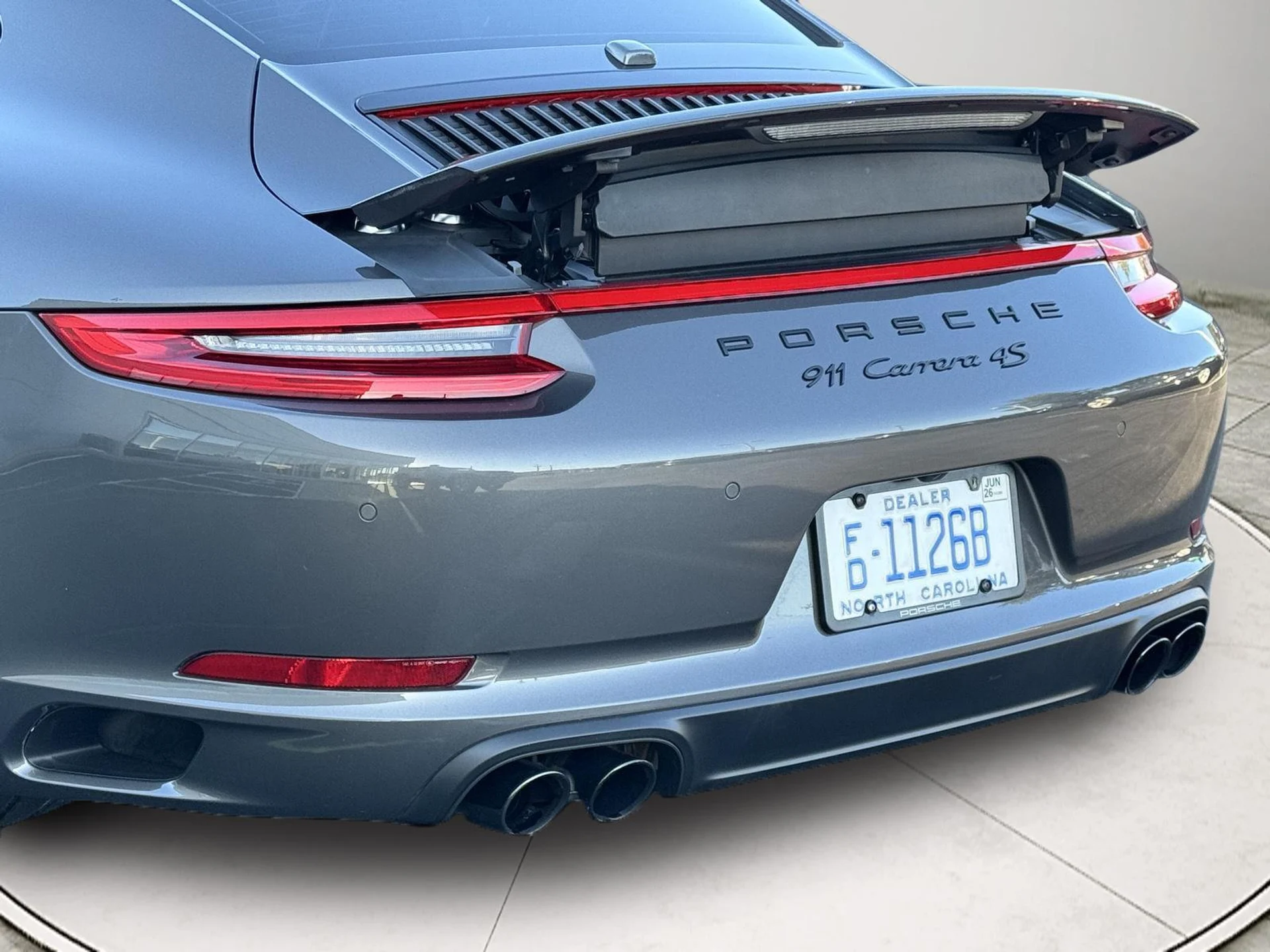 mph052_3569866376_c80af636103f5b9135311ec3fb02c3ea_6339aba20a