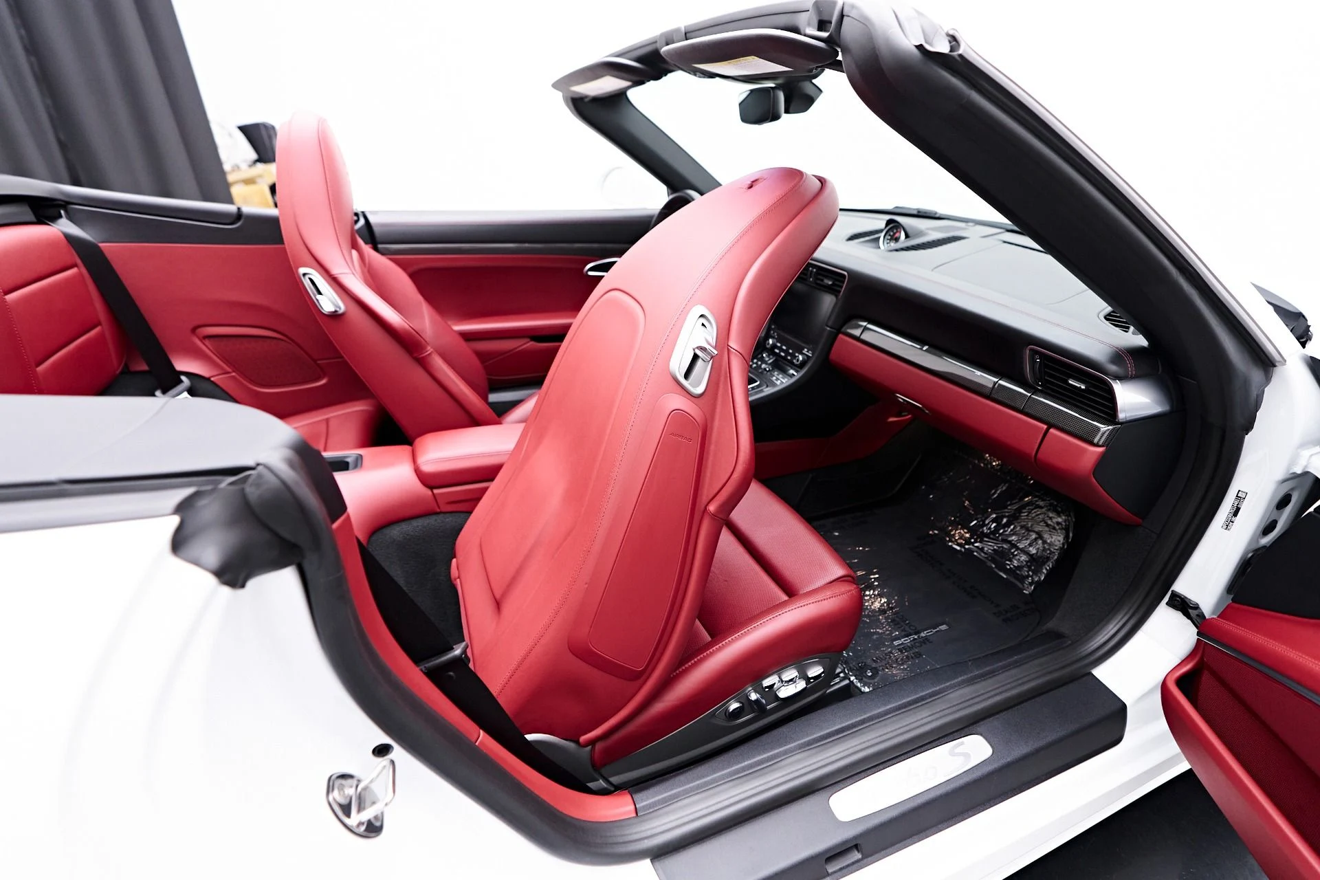 mph052_3594928792_Used_2019_Porsche_911_Turbo_S_1755714959_a067bb9cfd