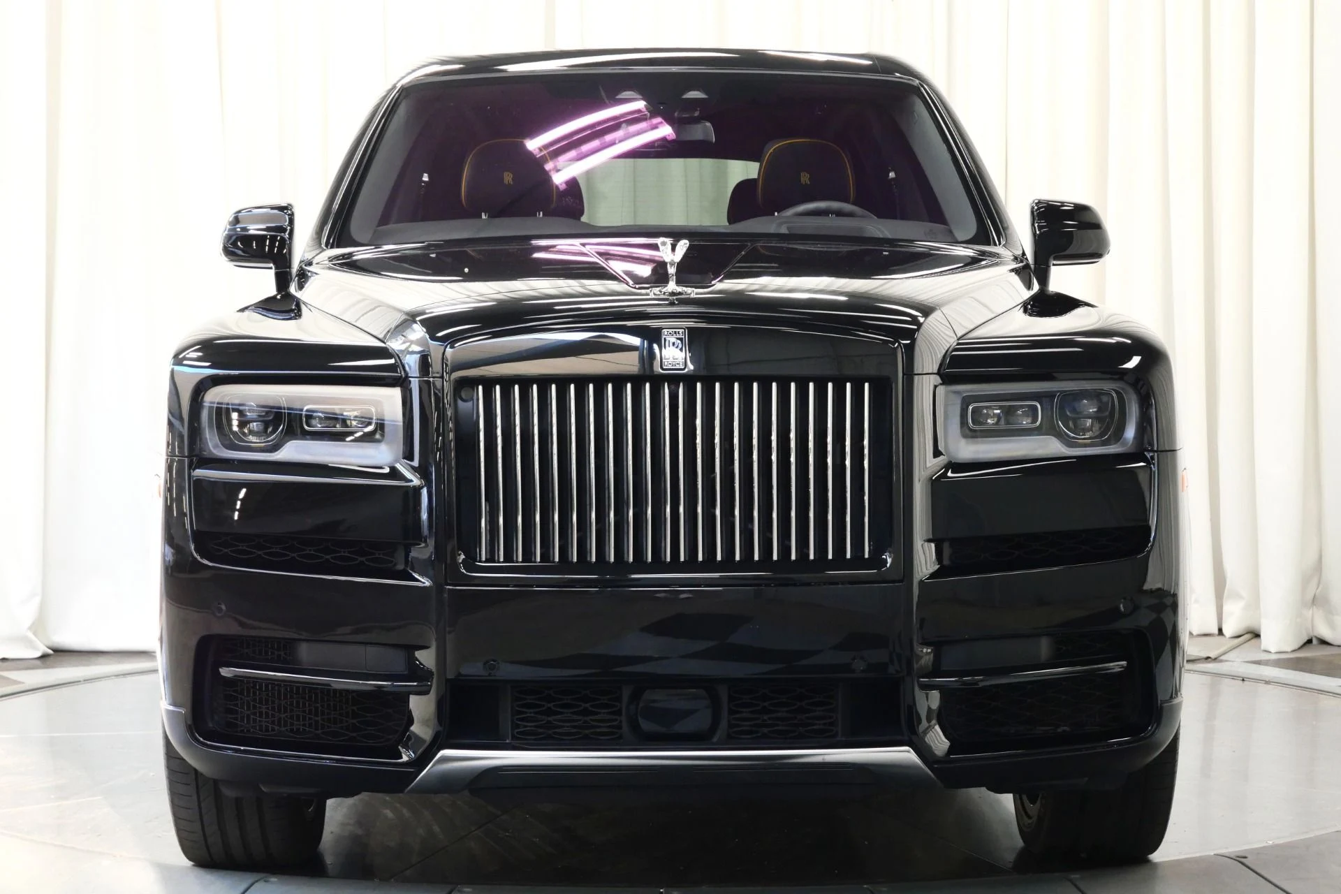 mph052_3607719976_Used_2023_Rolls_Royce_Cullinan_Black_Badge_1753287425_8bb5dfe32e