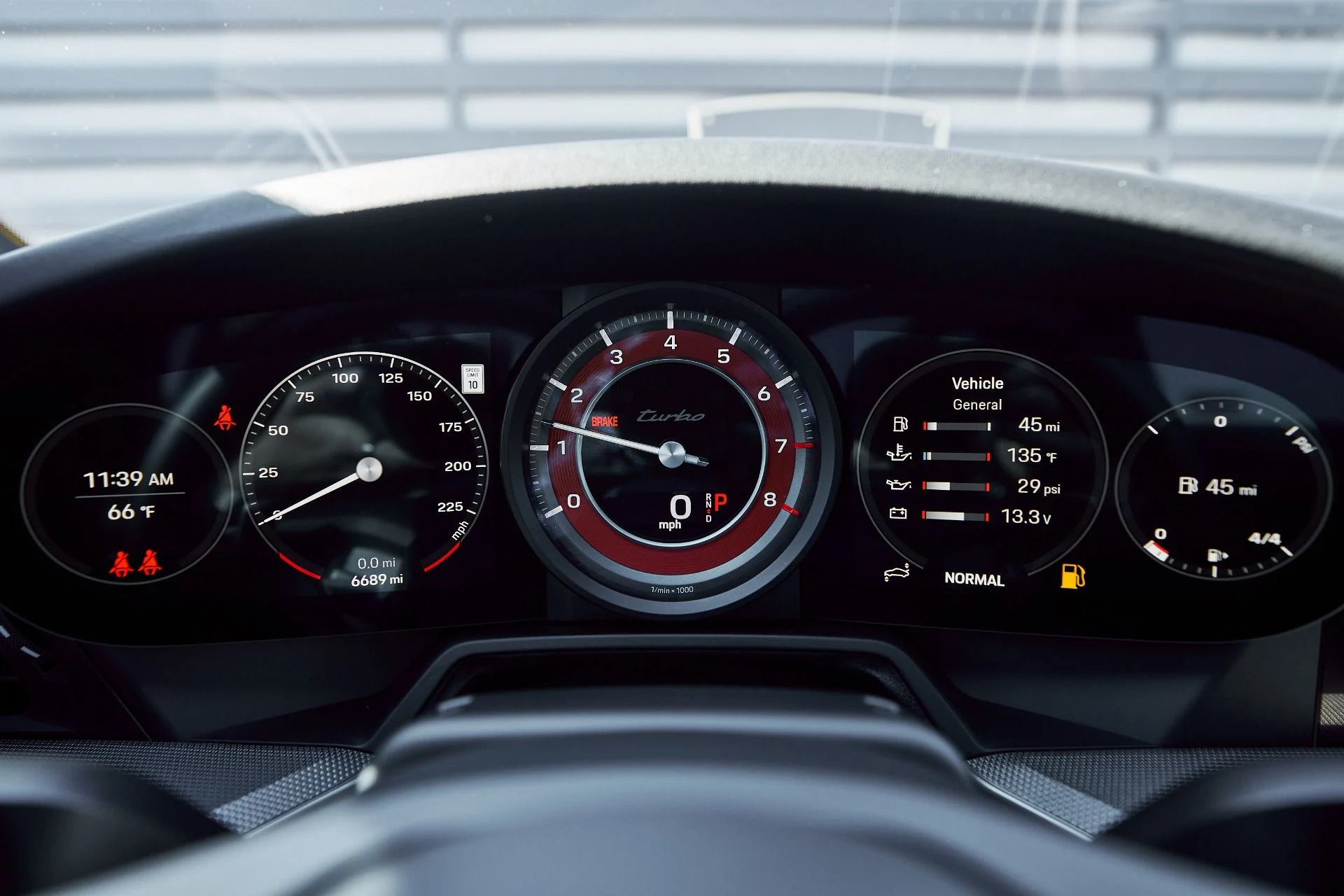 mph052_3637677036_Used_2024_Porsche_911_Turbo_1765332494_e5bfa91425