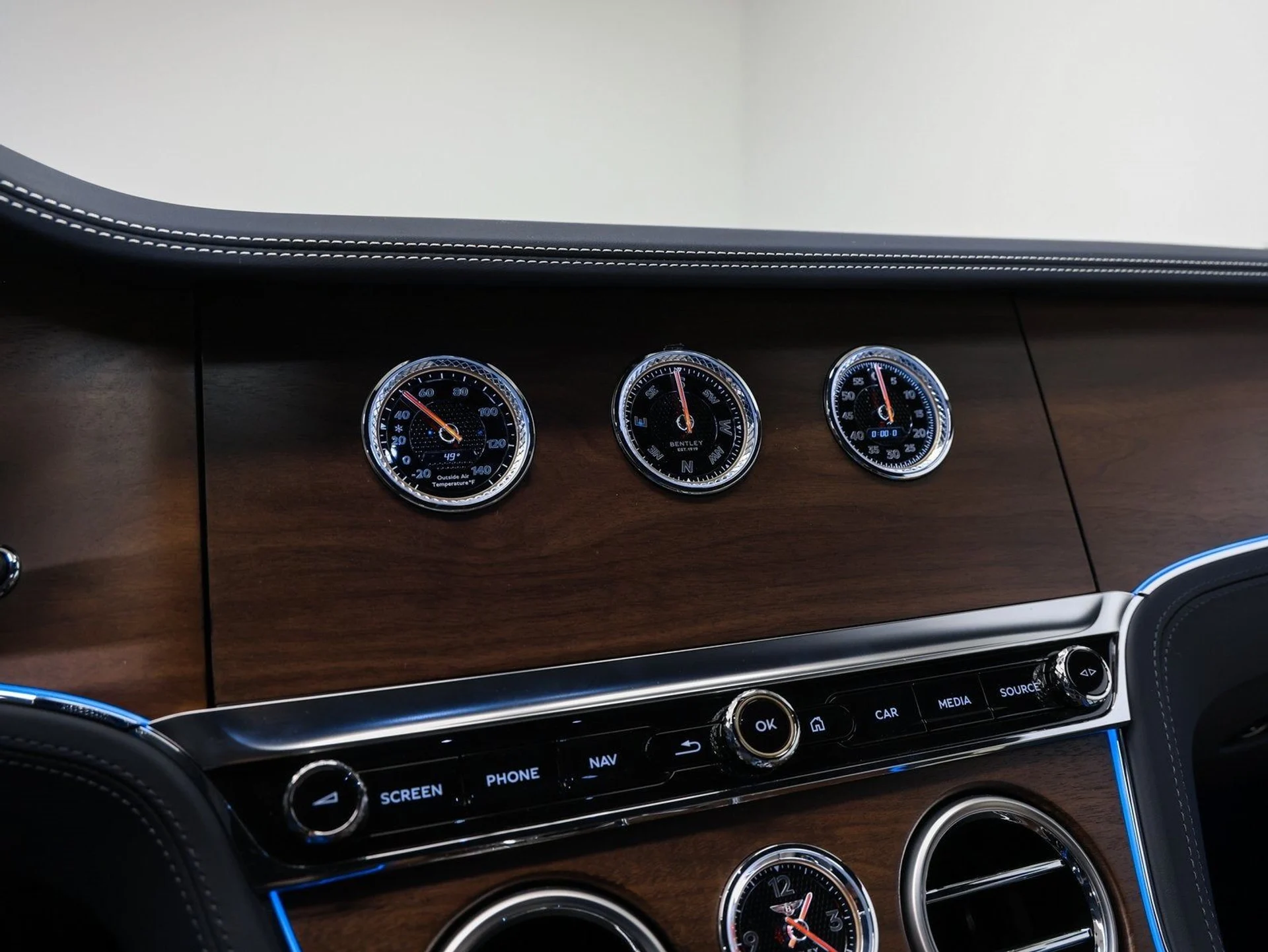 mph052_3654008951_53_3522daa945