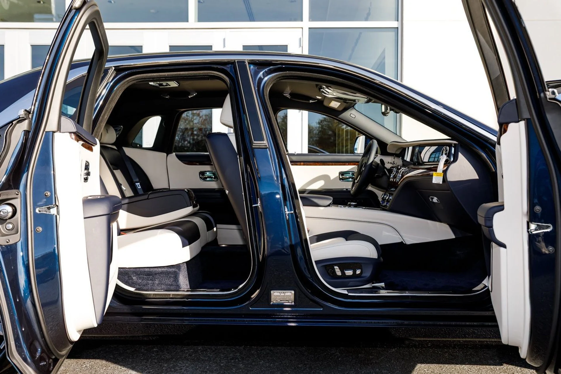 mph052_3668403454_10e77921b30c0da2a2f04c839ca44111x_5dd4ce2d57