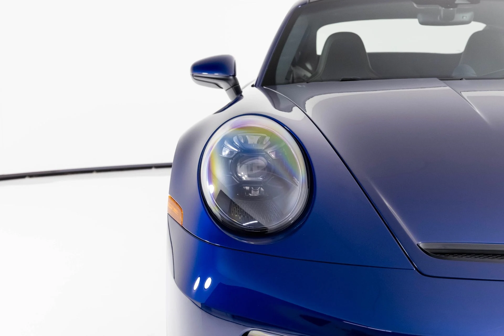 mph052_3680161101_Used_2022_Porsche_911_GT_3_Touring_1764706409_80aa48c33e