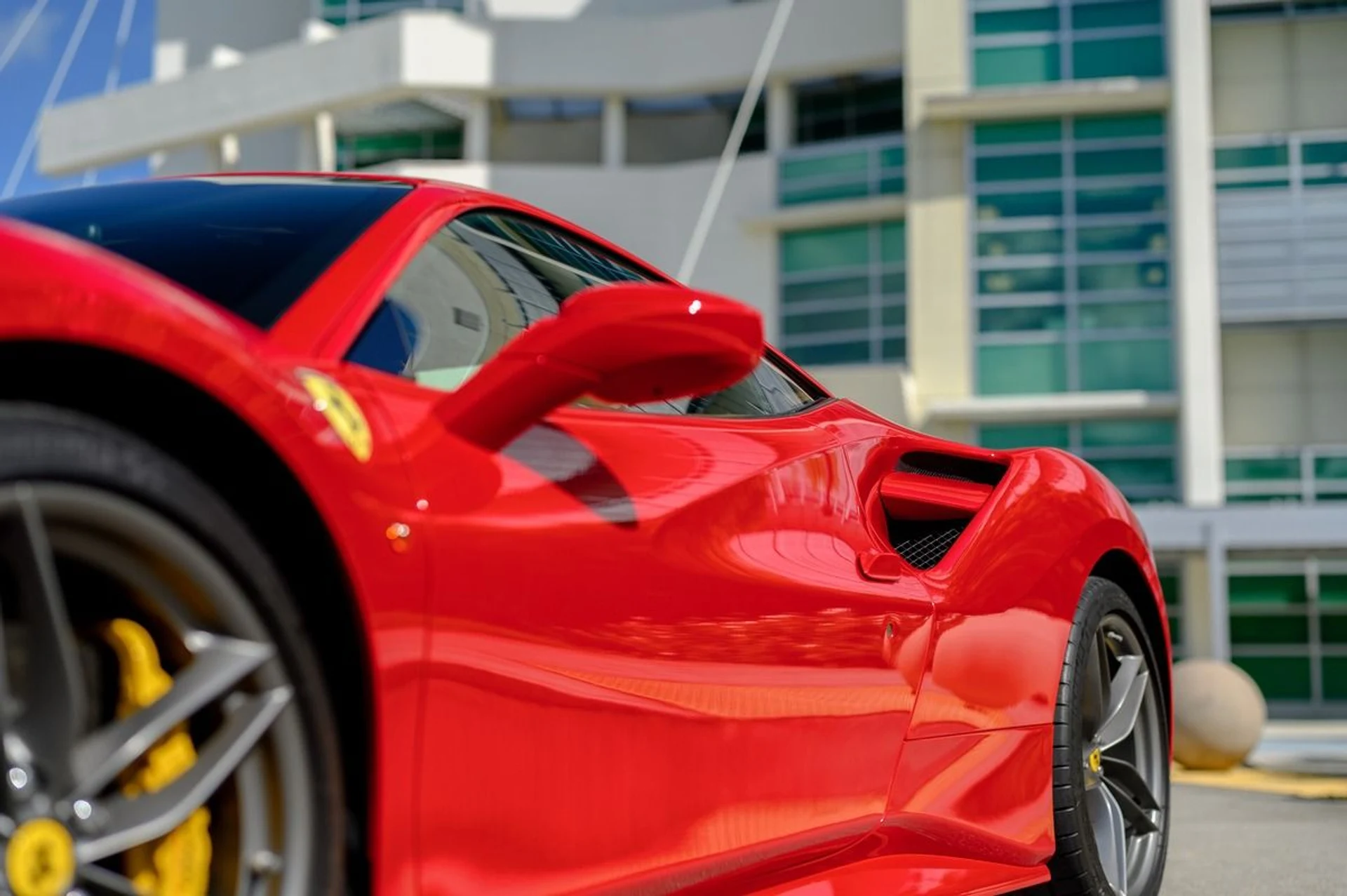 mph052_370515897_Used_2017_Ferrari_488_GTB_1753314367_db0452003f