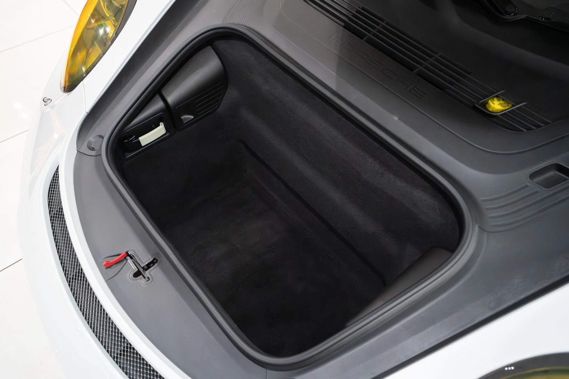 mph052_3750891188_13450_p53_l_66dd55b122