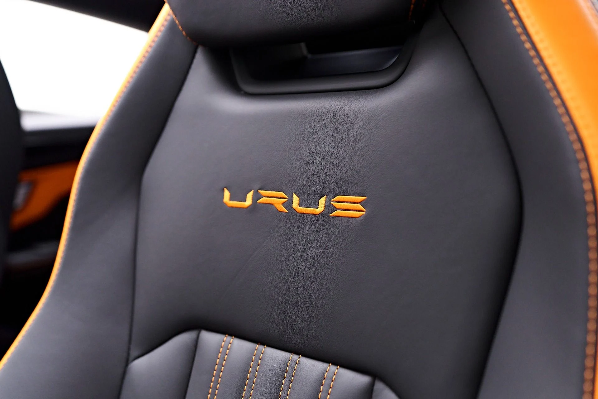 mph052_3754904227_Used_2023_Lamborghini_Urus_S_1747338722_849d8ed37a