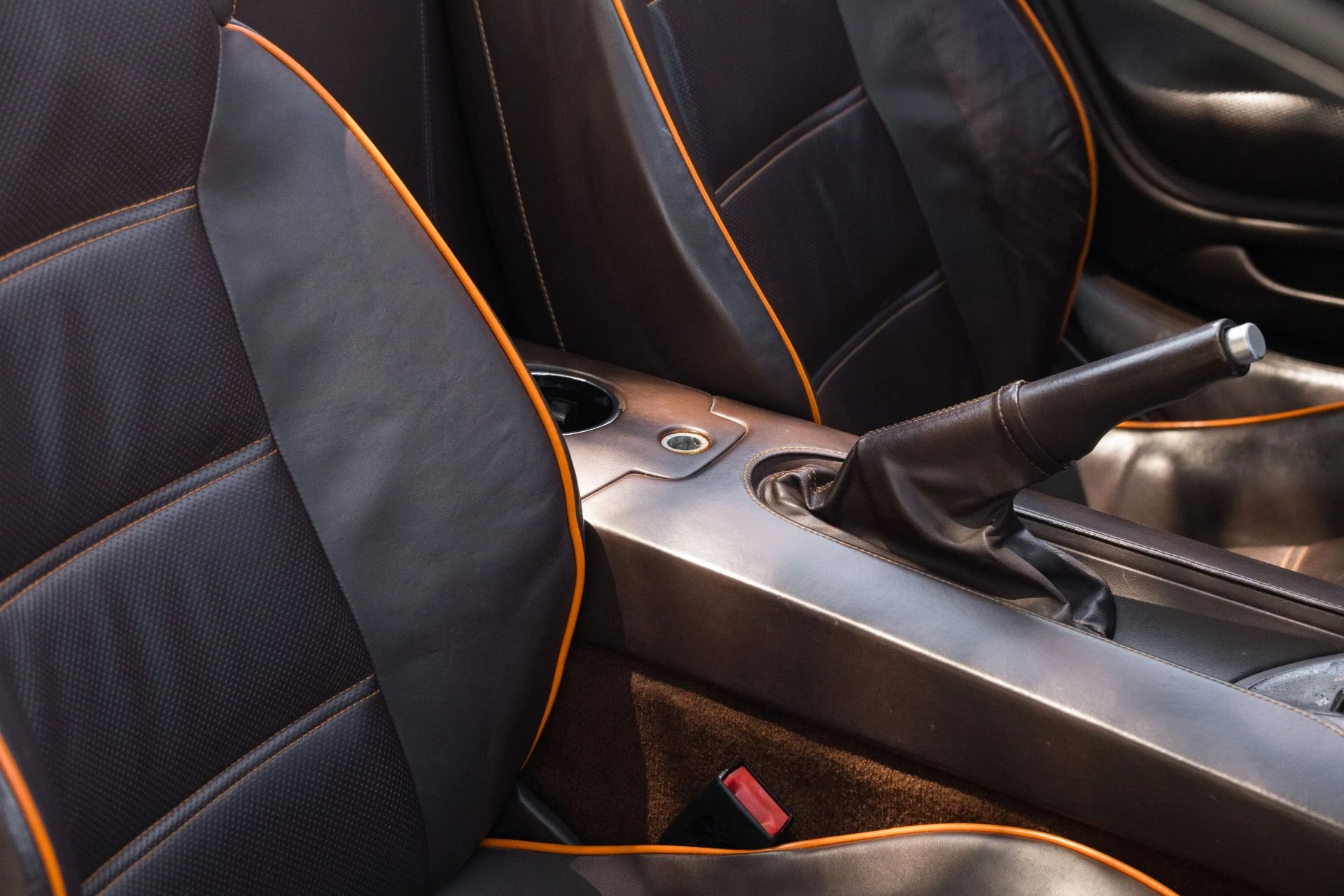 mph052_3763186946_Used_2013_Lamborghini_Gallardo_LP_550_2_Spyder_1781152977_7e32f89298